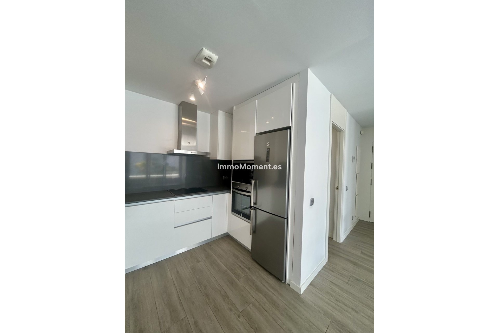 Resale - Apartment - Estepona - New Golden Mile