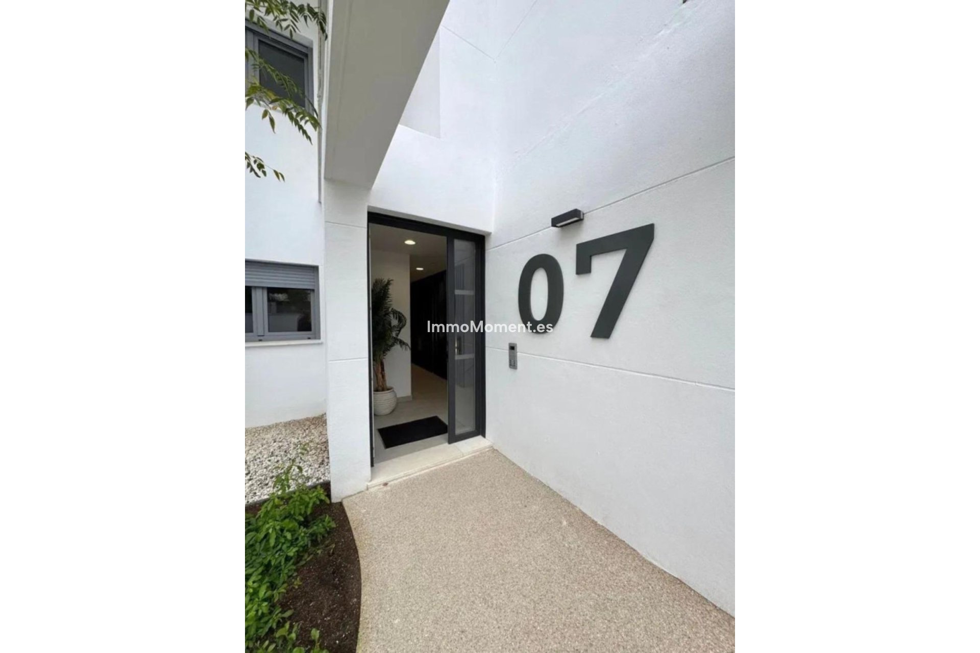 Resale - Apartment - Estepona - New Golden Mile