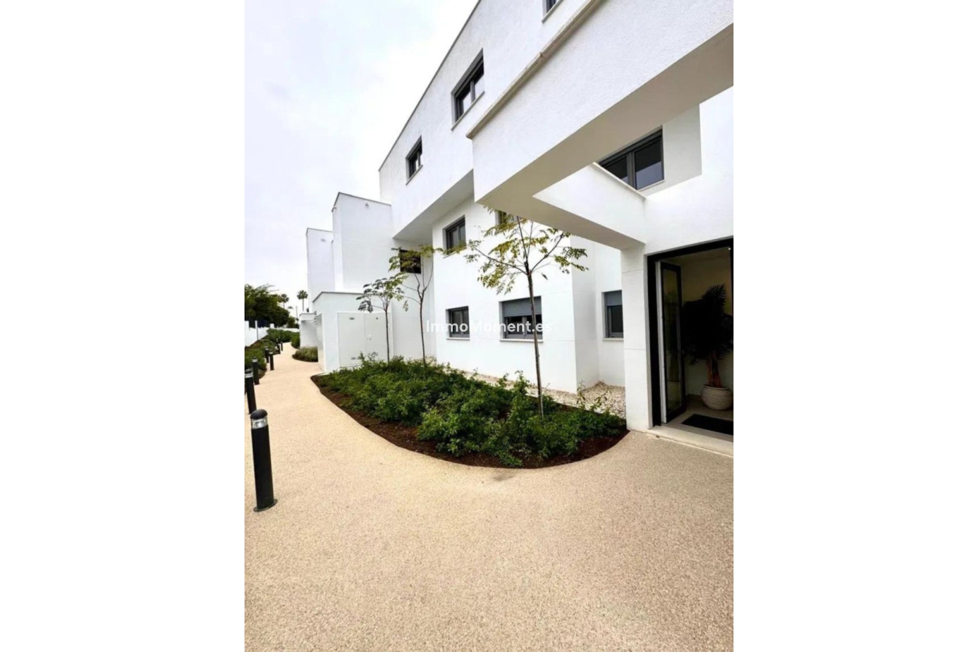 Resale - Apartment - Estepona - New Golden Mile