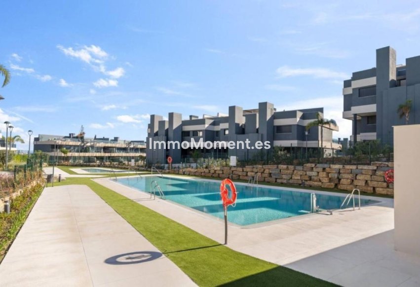 Resale - Apartment - Estepona - New Golden Mile