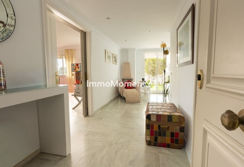 Resale - Apartment - Estepona - New Golden Mile