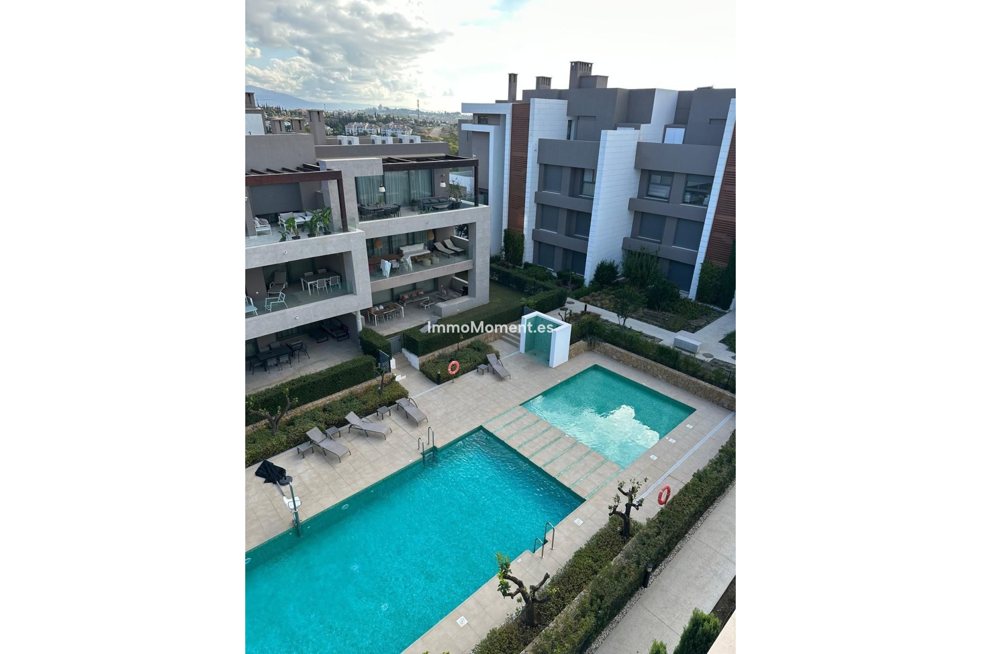 Resale - Apartment - Estepona - New Golden Mile
