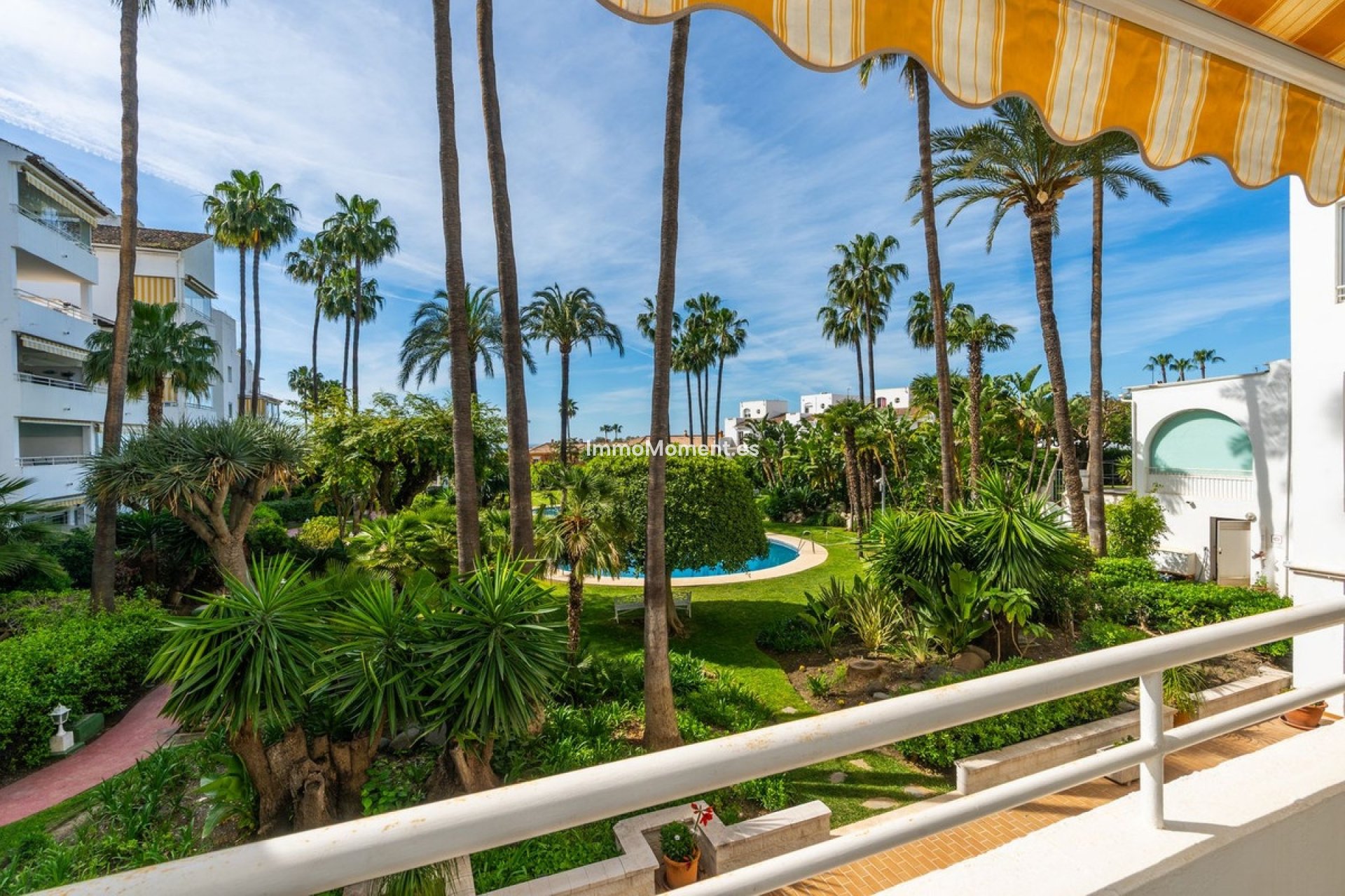 Resale - Apartment - Estepona - New Golden Mile