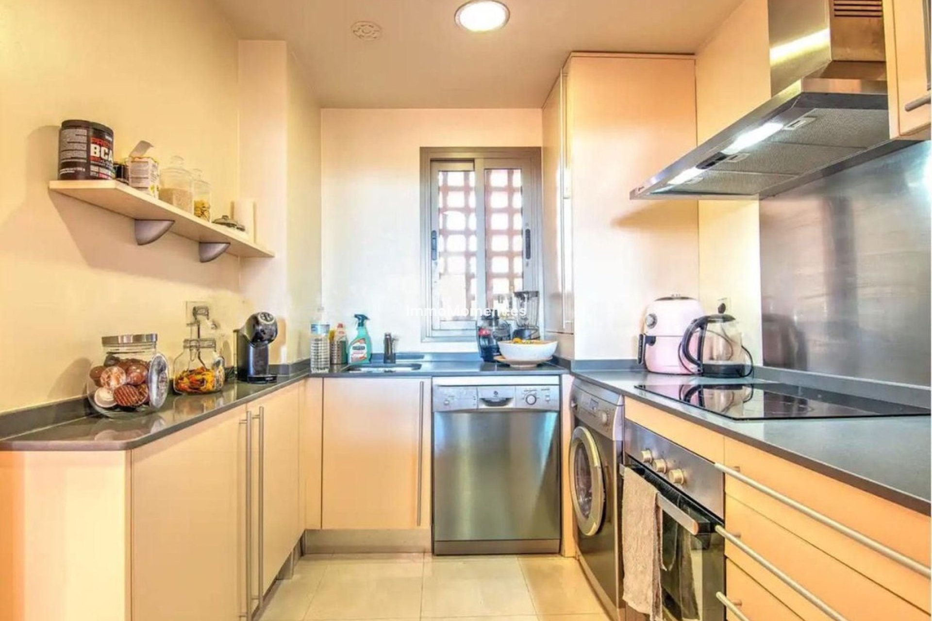 Resale - Apartment - Estepona - New Golden Mile