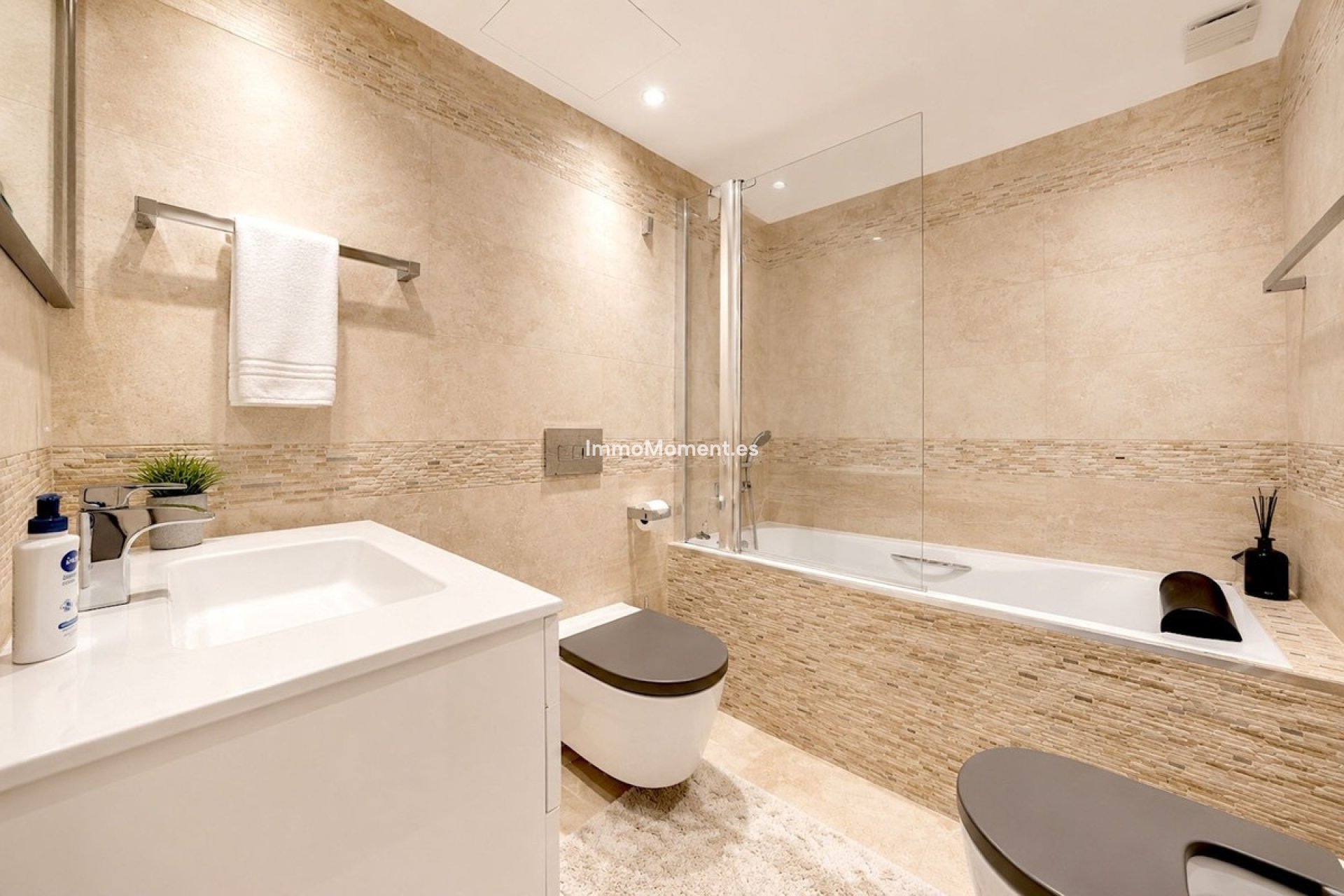 Resale - Apartment - Estepona - New Golden Mile