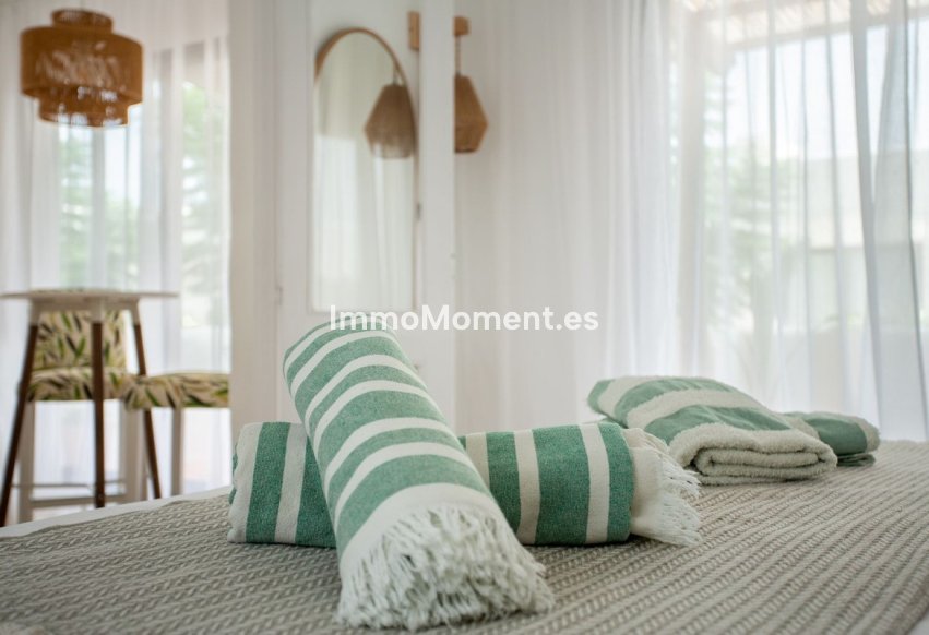 Resale - Apartment - Estepona - New Golden Mile