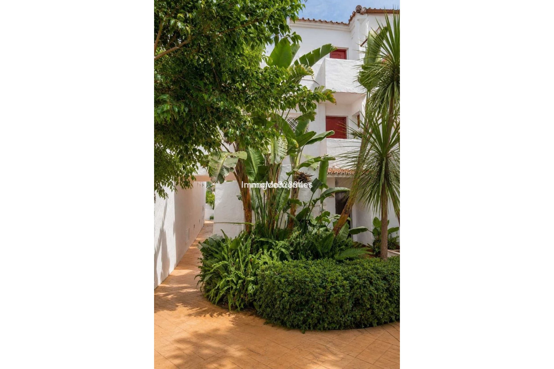 Resale - Apartment - Estepona - New Golden Mile