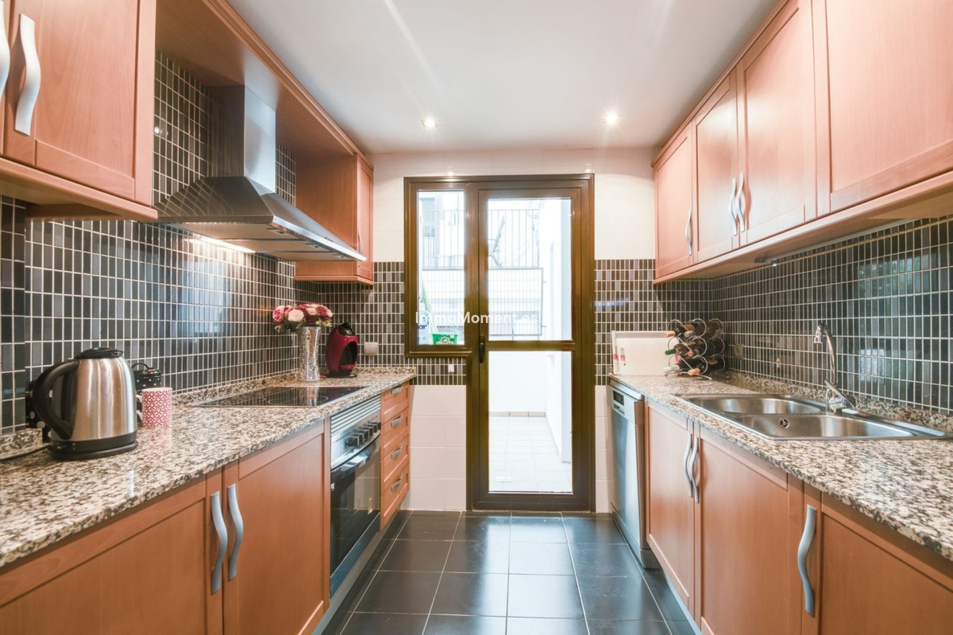 Resale - Apartment - Estepona - New Golden Mile