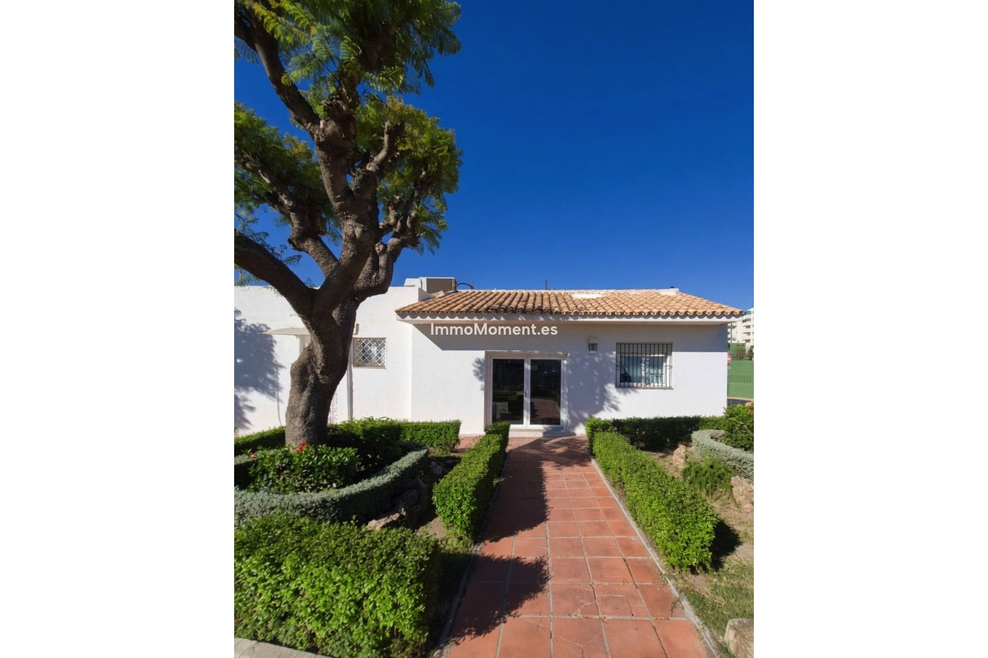 Resale - Apartment - Estepona - New Golden Mile