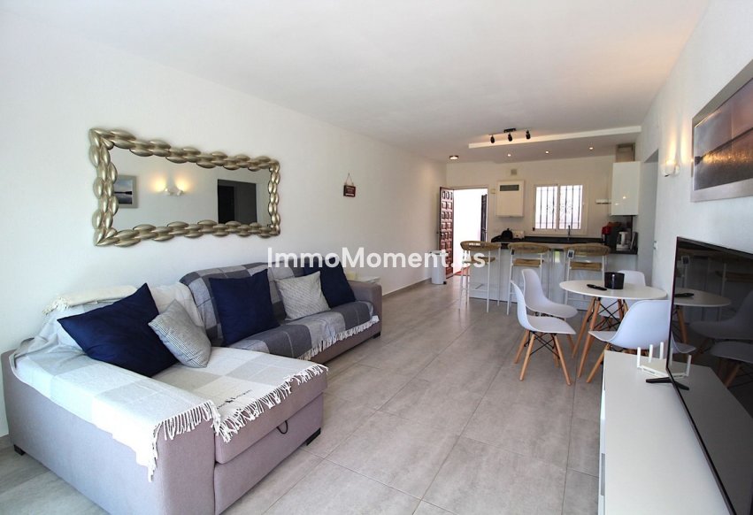 Resale - Apartment - Estepona - New Golden Mile