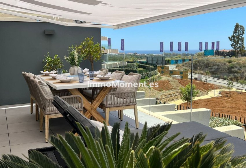 Resale - Apartment - Estepona - Selwo