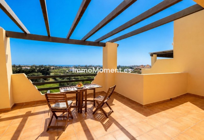 Resale - Apartment - Estepona - Selwo