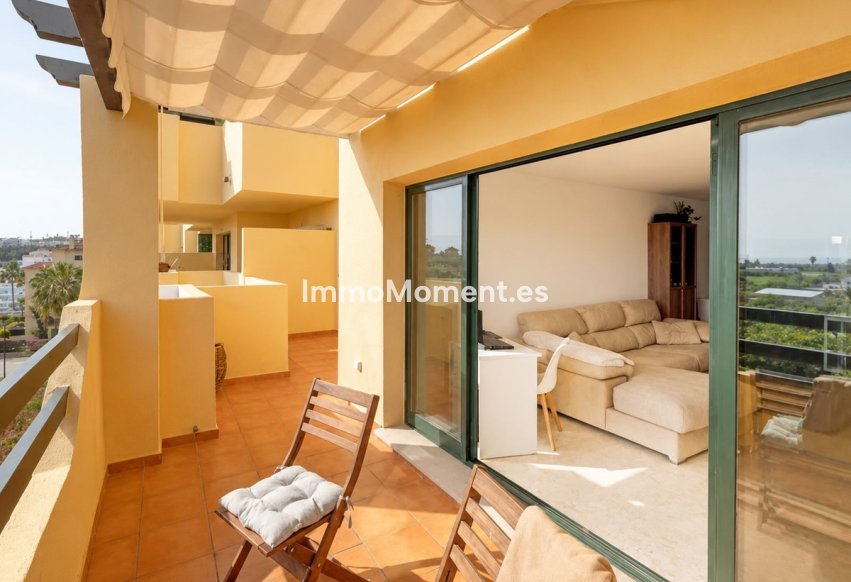 Resale - Apartment - Estepona - Selwo