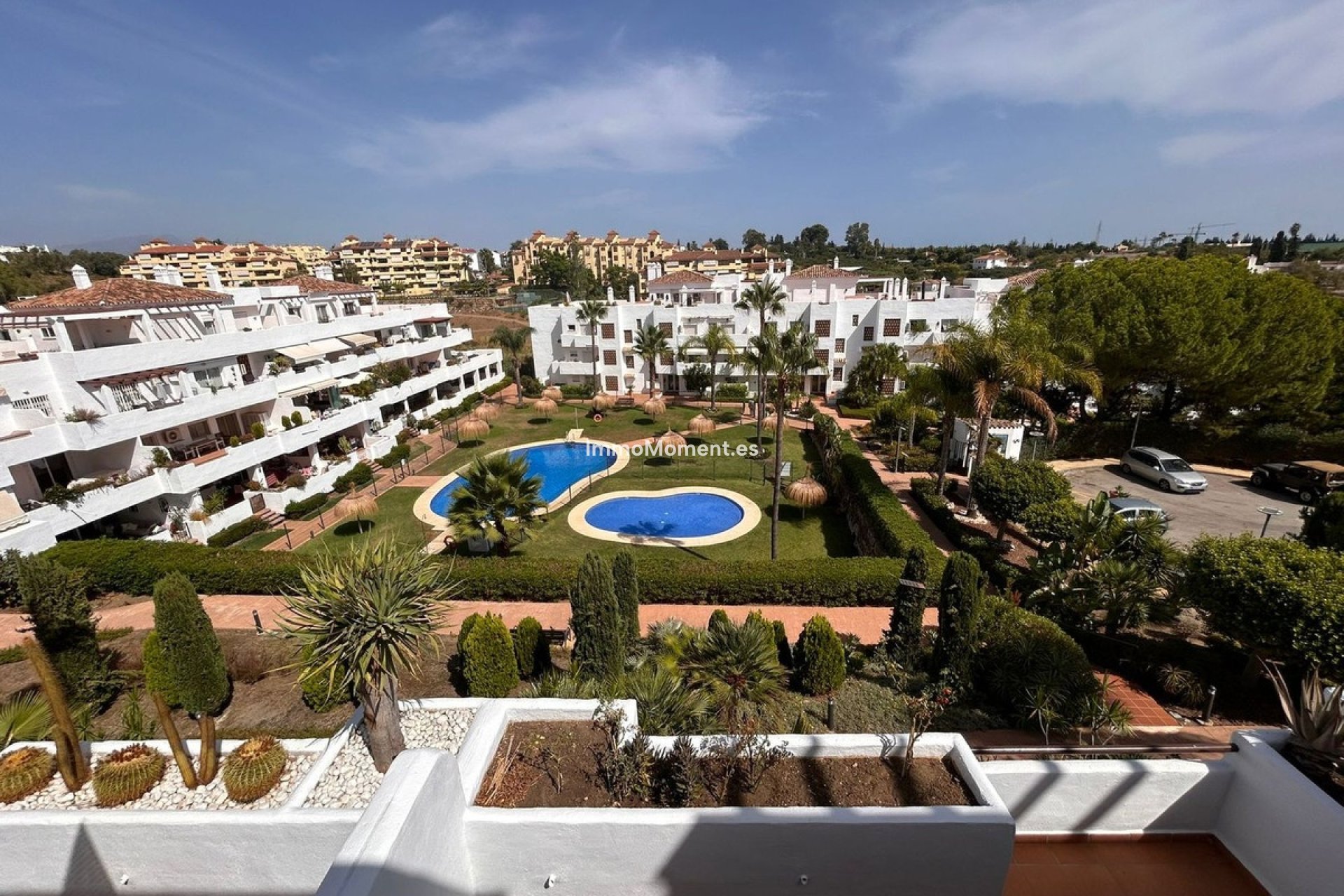Resale - Apartment - Estepona - Selwo