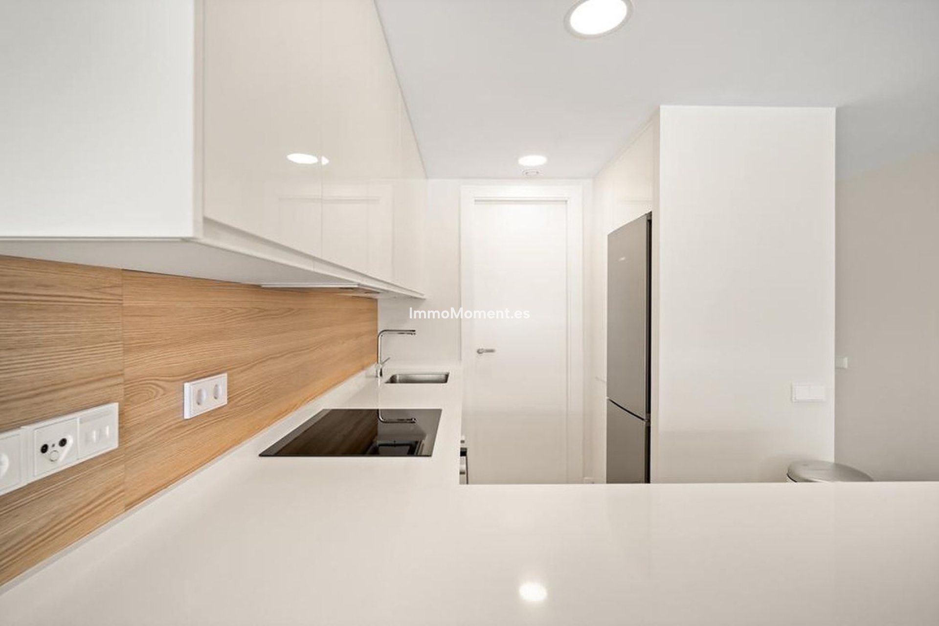 Resale - Apartment - Estepona - Selwo