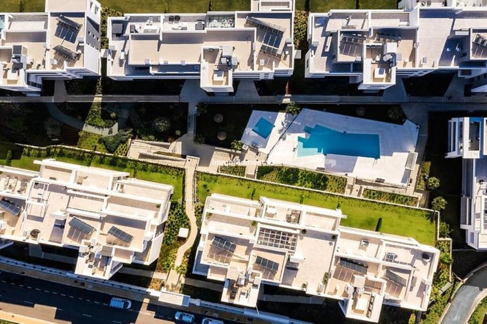 Resale - Apartment - Estepona - Selwo