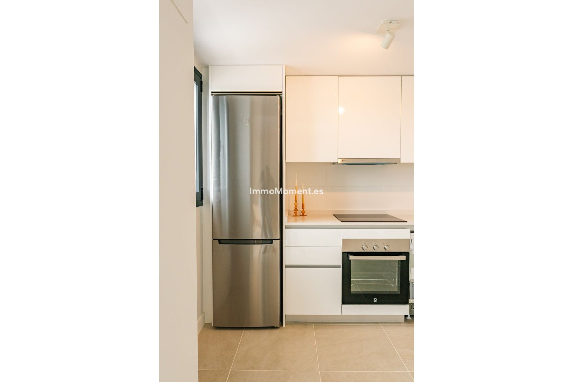 Resale - Apartment - Estepona - Selwo