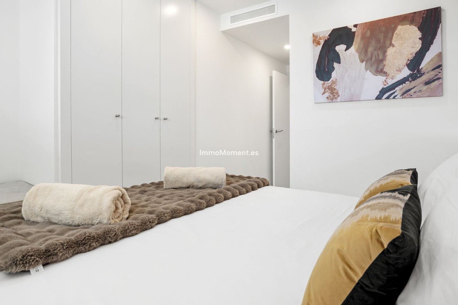 Resale - Apartment - Estepona - Selwo