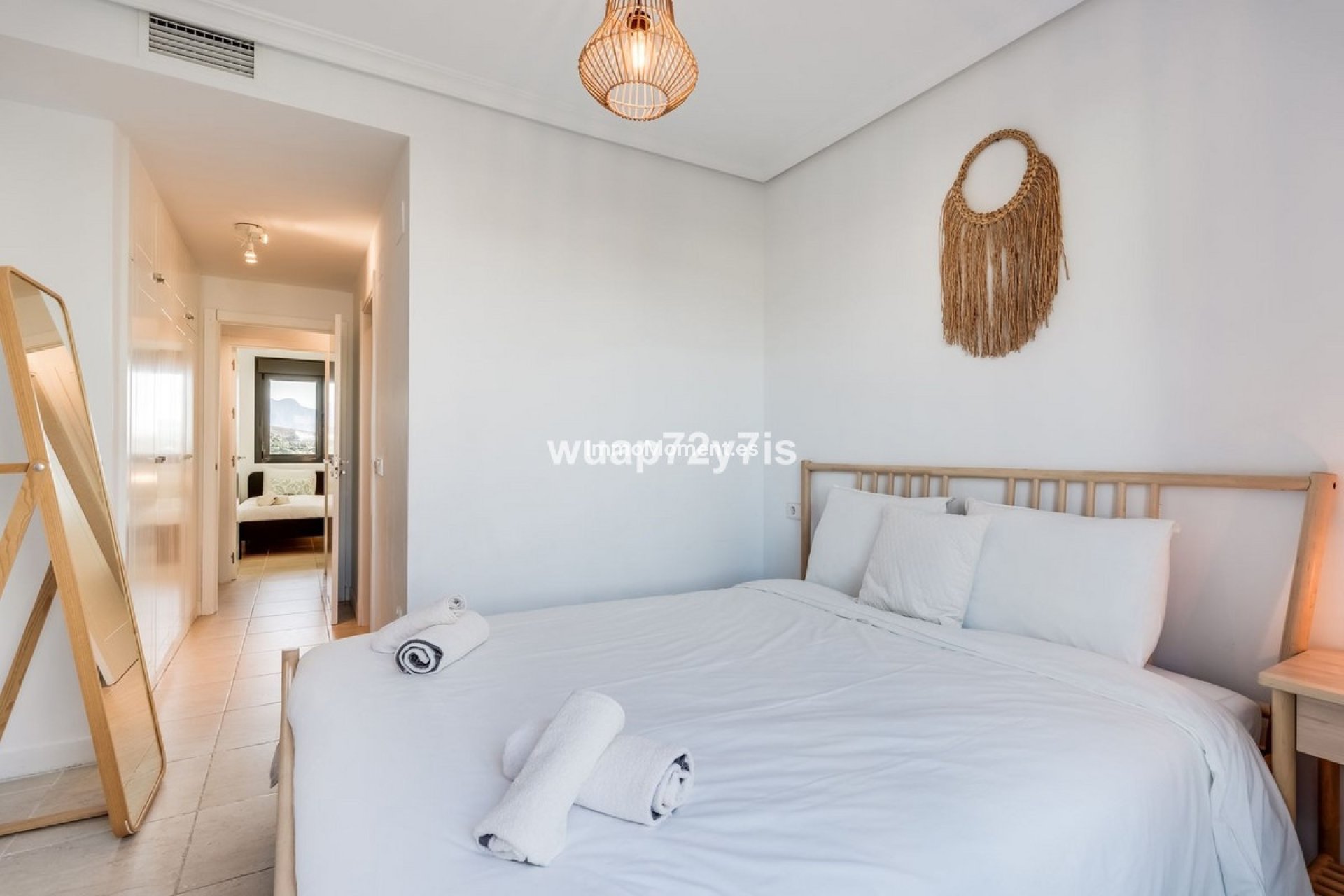 Resale - Apartment - Estepona - Selwo