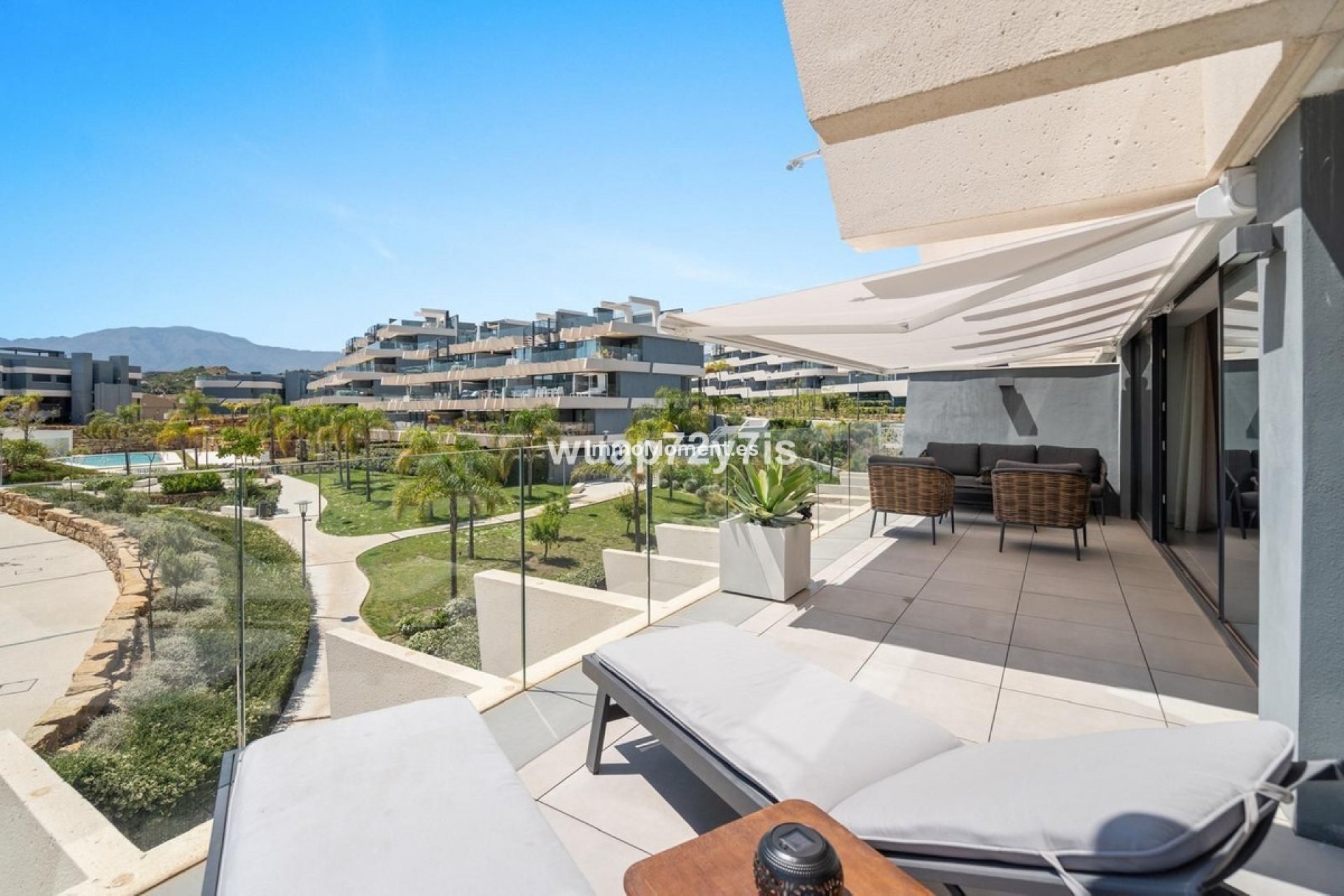 Resale - Apartment - Estepona - Selwo