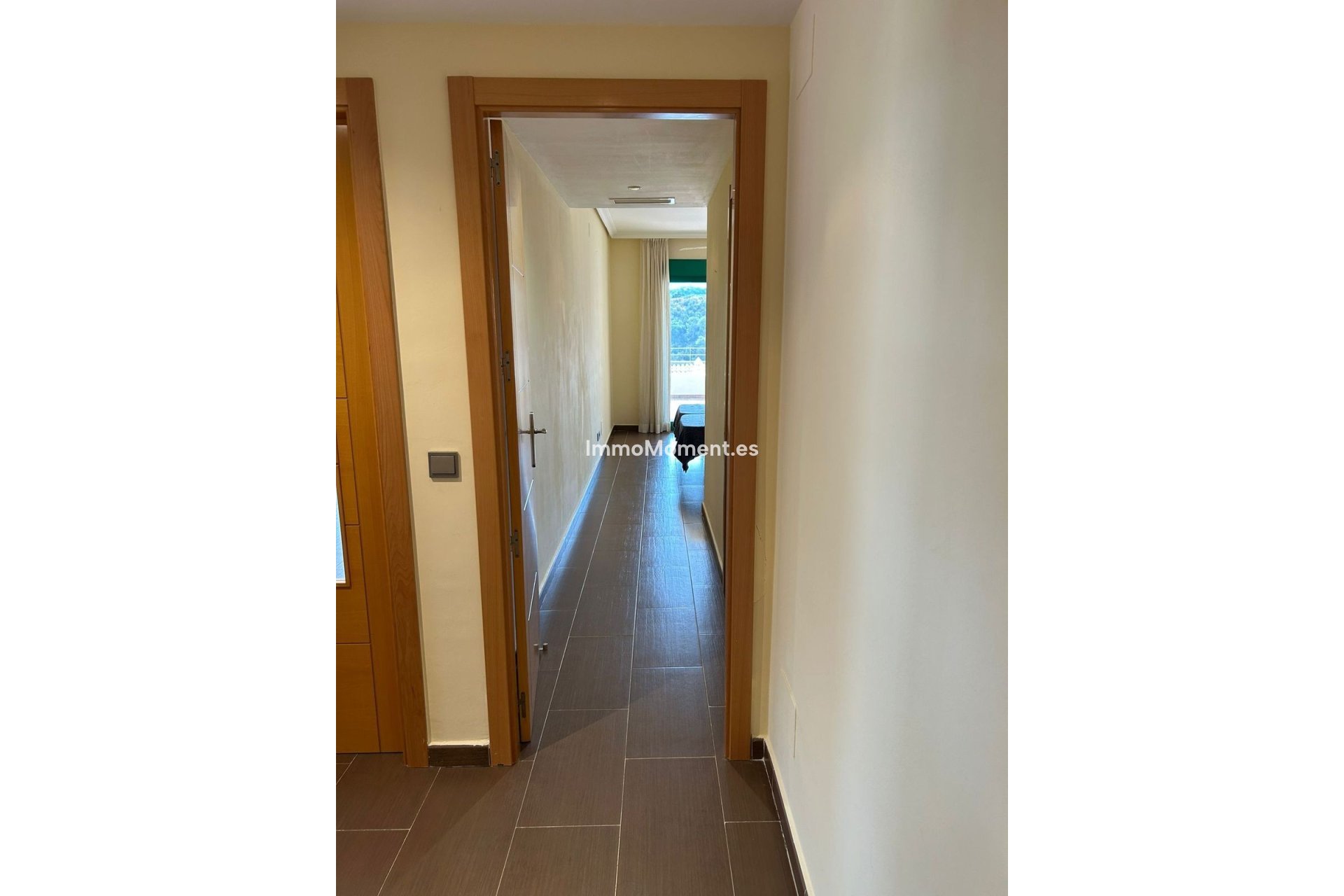 Resale - Apartment - Estepona - Selwo