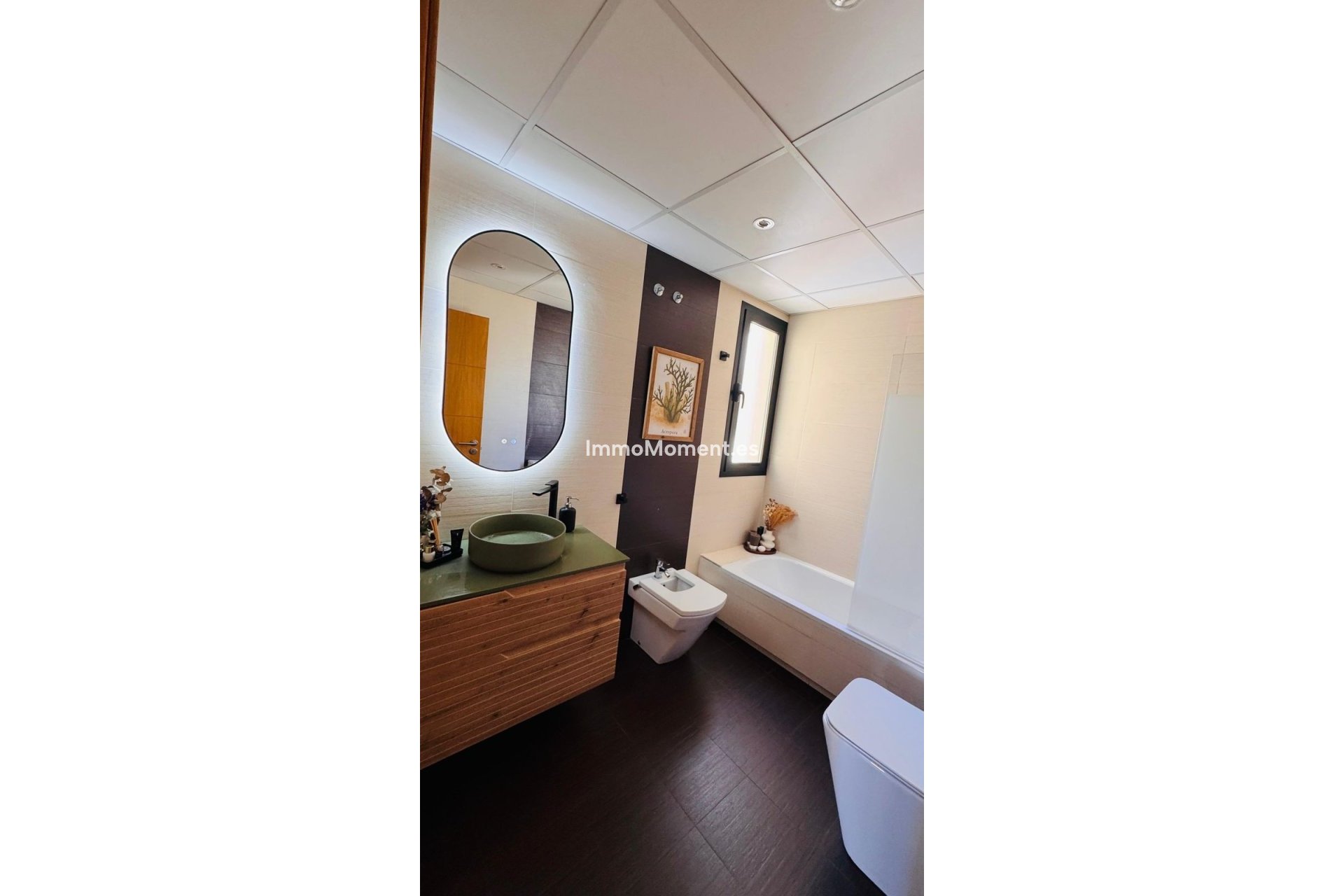 Resale - Apartment - Estepona - Selwo