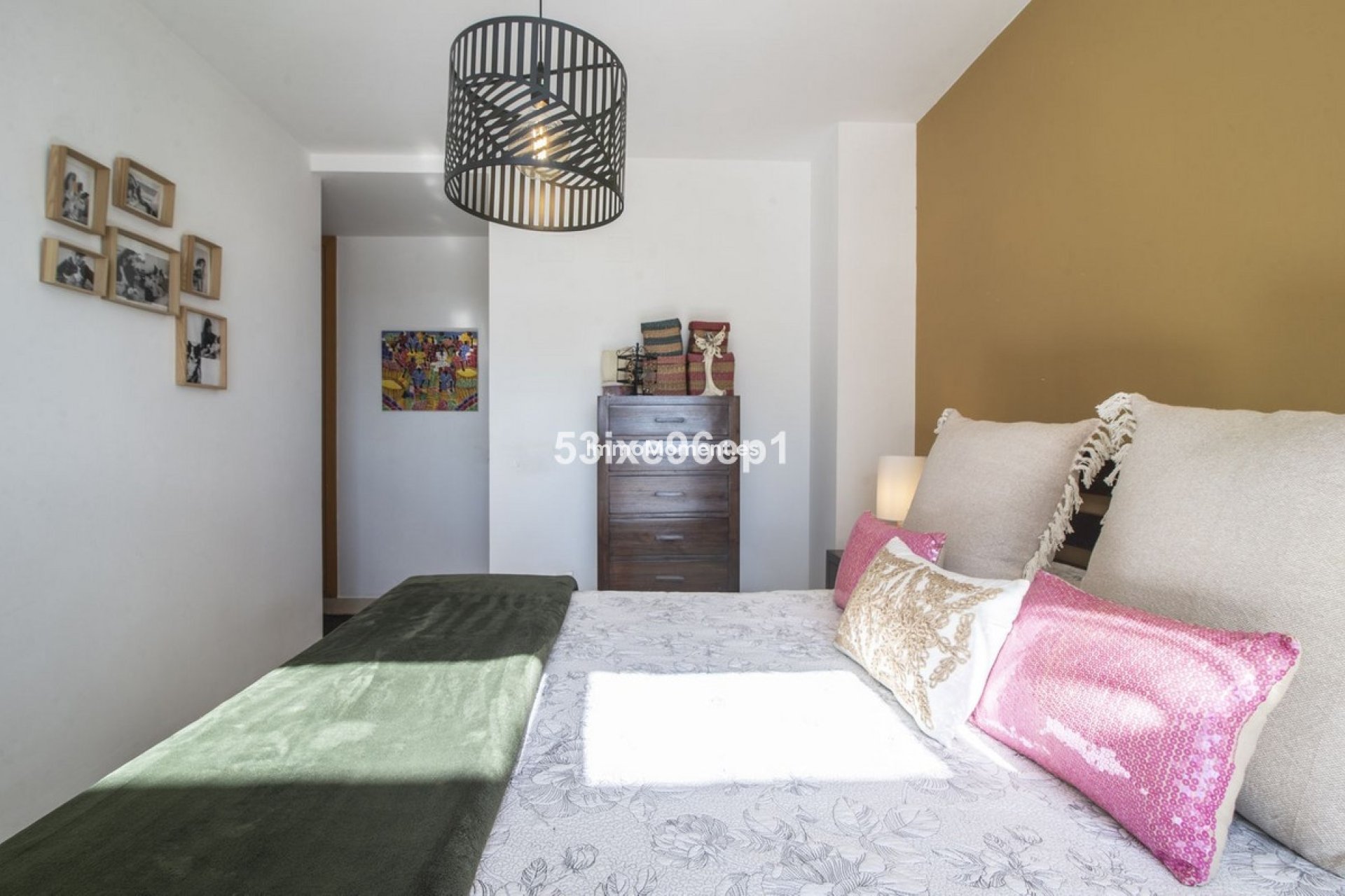 Resale - Apartment - Estepona - Selwo