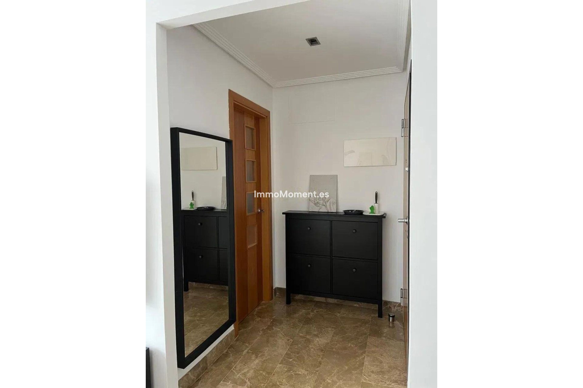 Resale - Apartment - Estepona - Selwo