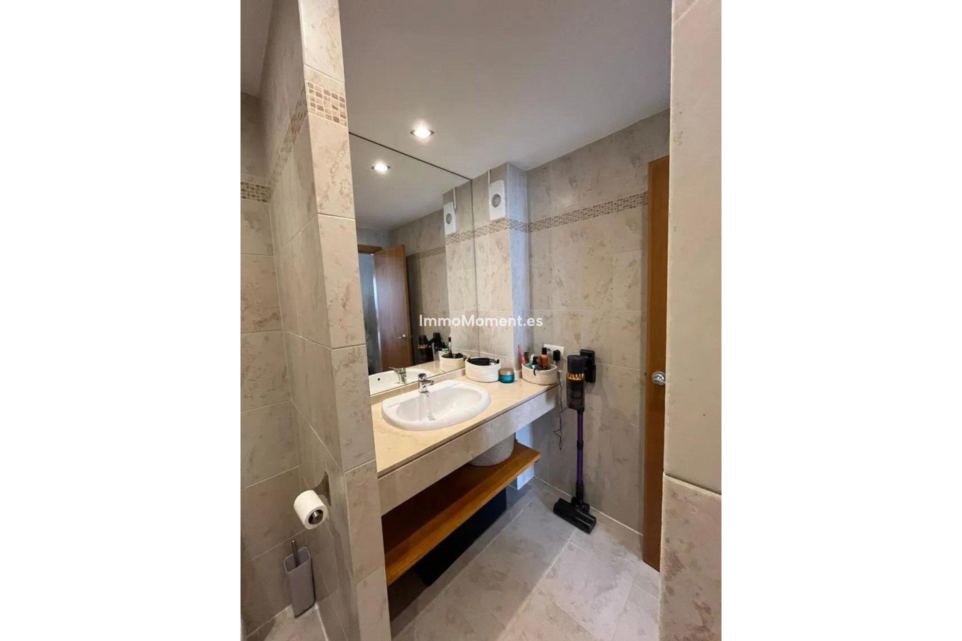 Resale - Apartment - Estepona - Selwo