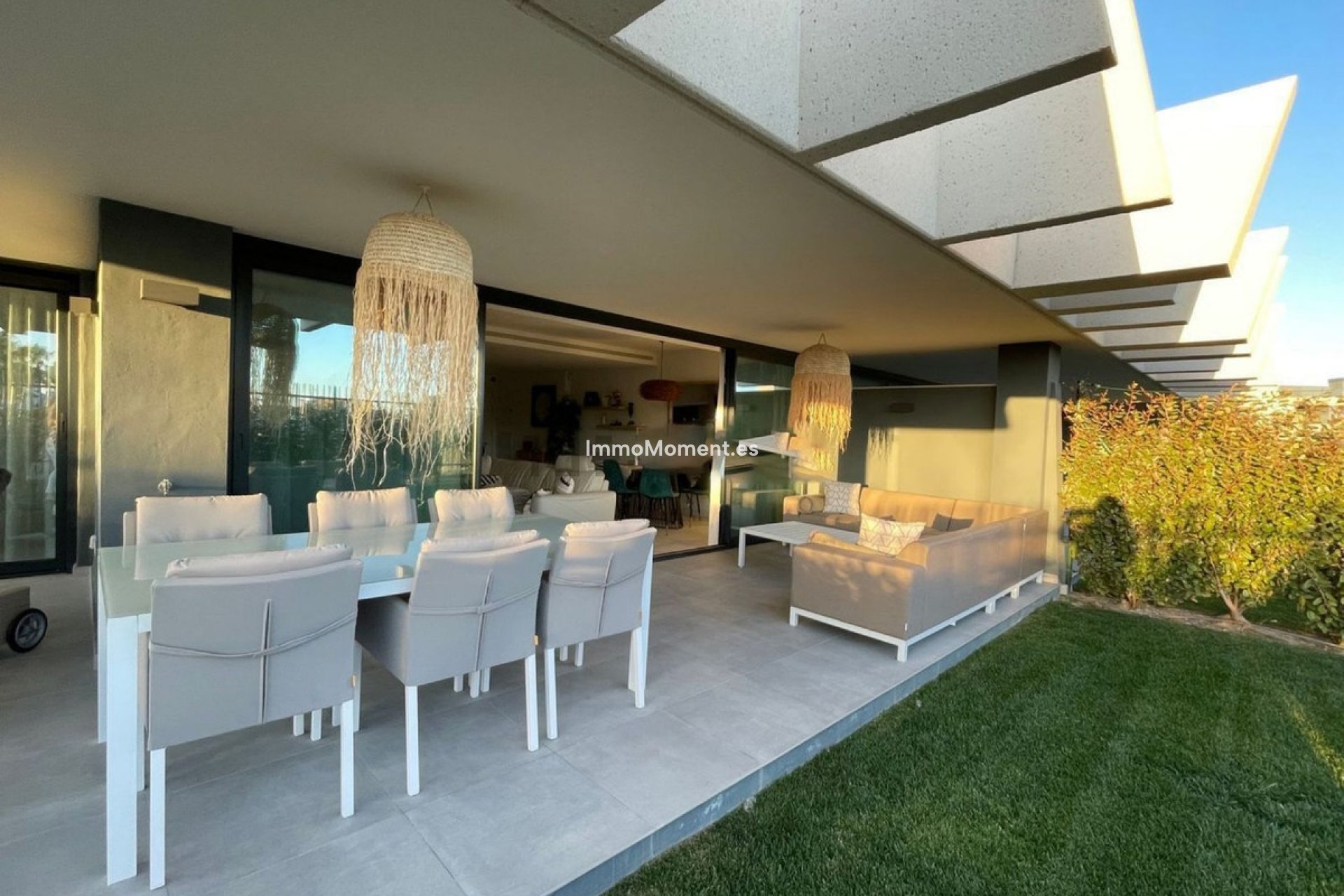 Resale - Apartment - Estepona - Selwo