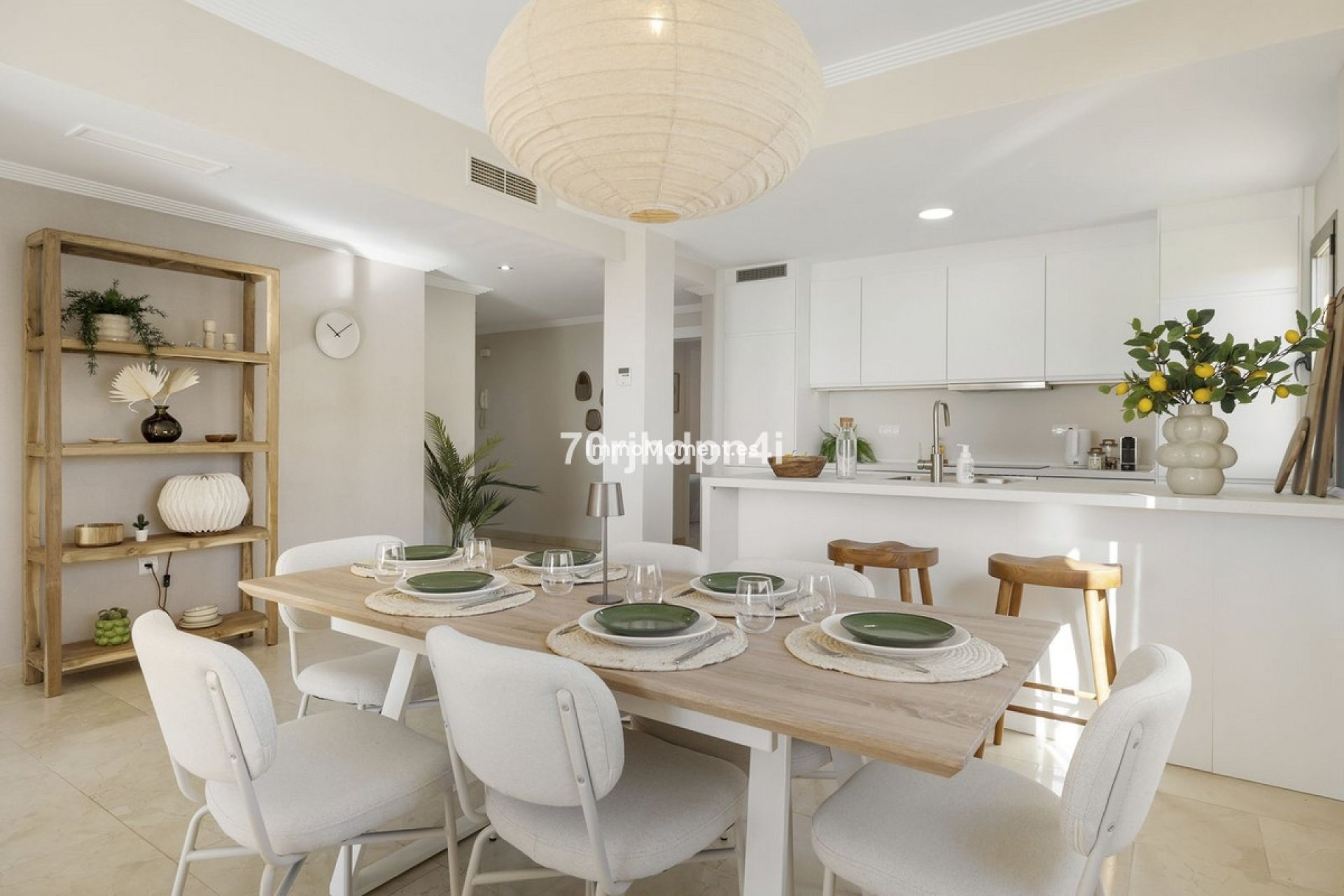 Resale - Apartment - Estepona - Selwo