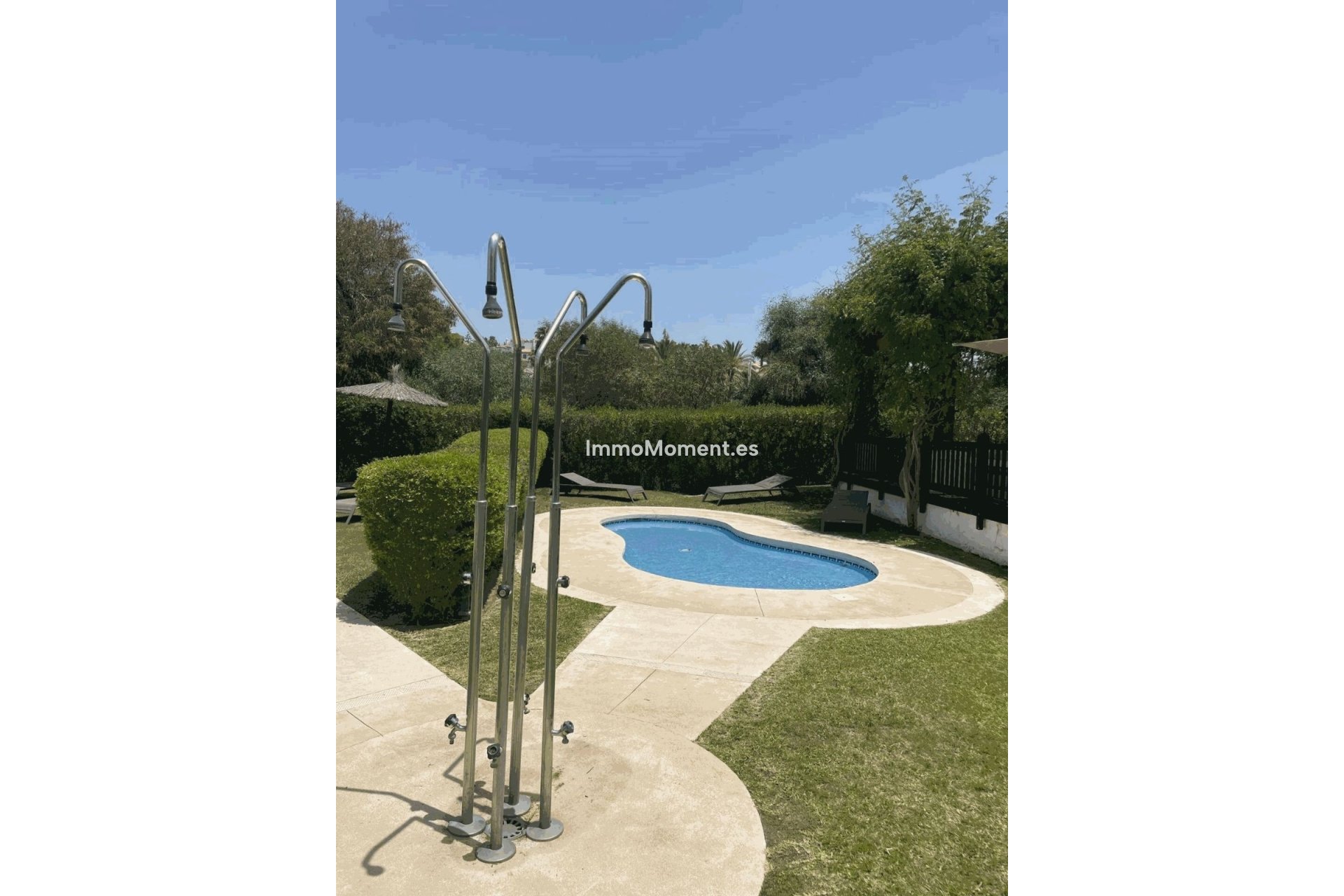 Resale - Apartment - Estepona - Selwo