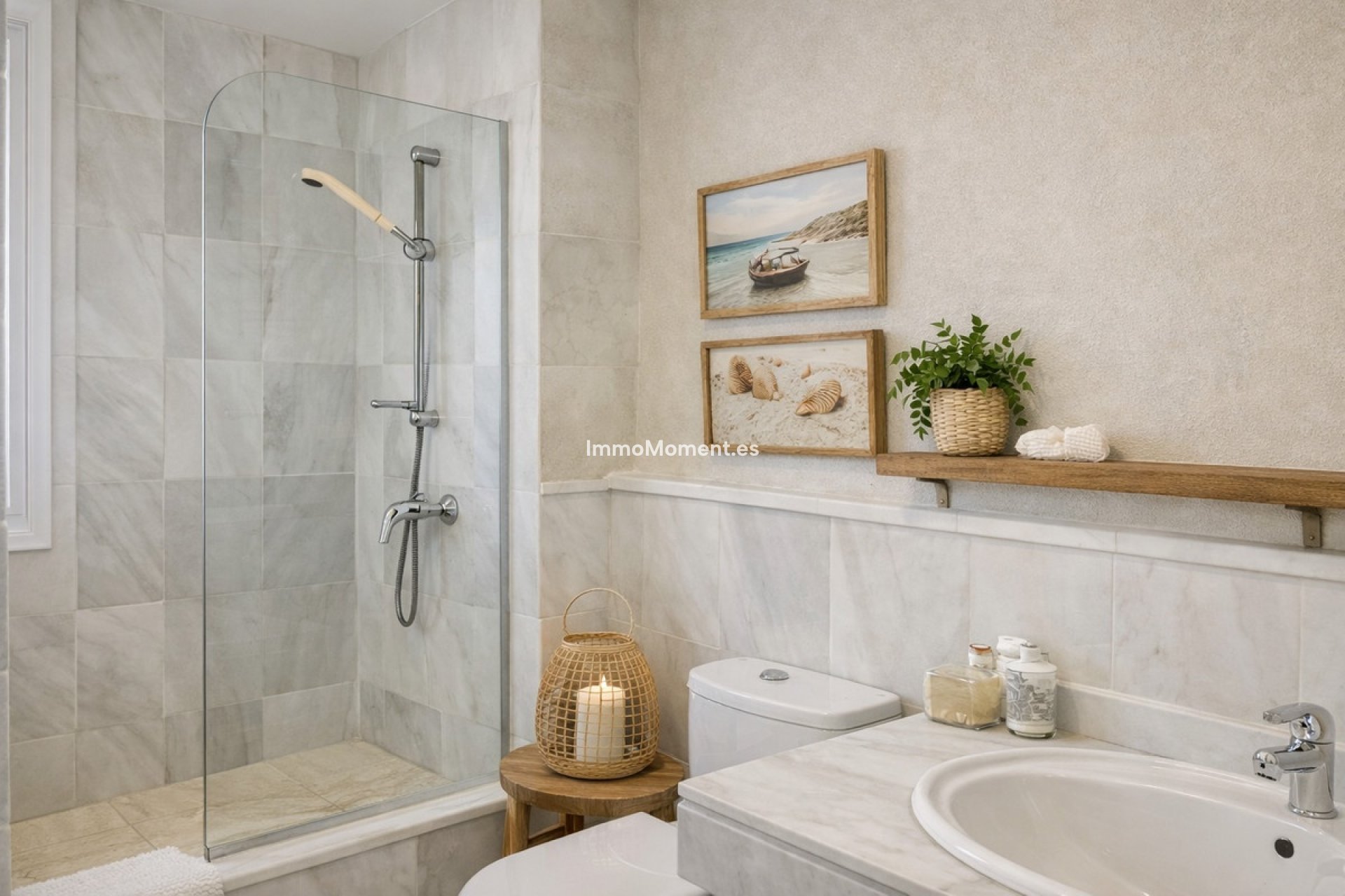 Resale - Apartment - Estepona - Selwo