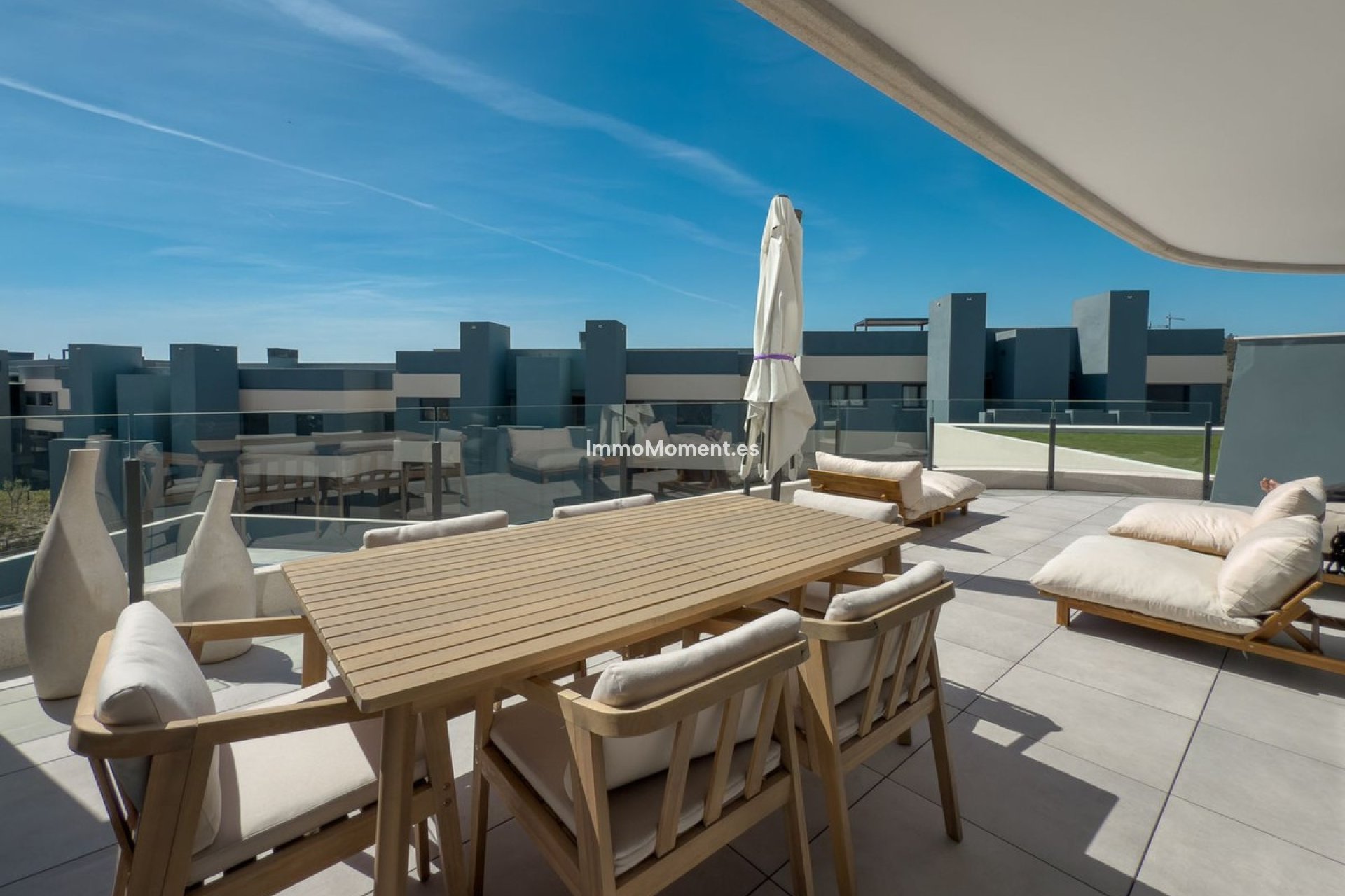 Resale - Apartment - Estepona - Selwo