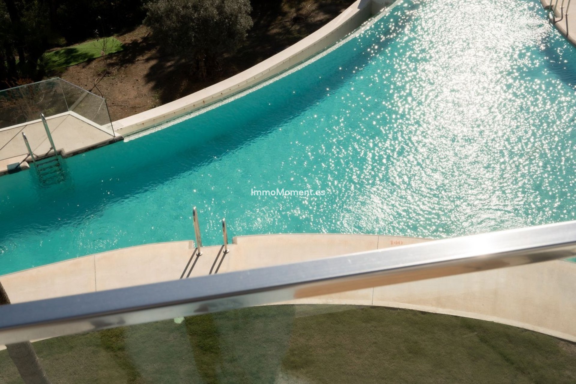 Resale - Apartment - Estepona - Selwo