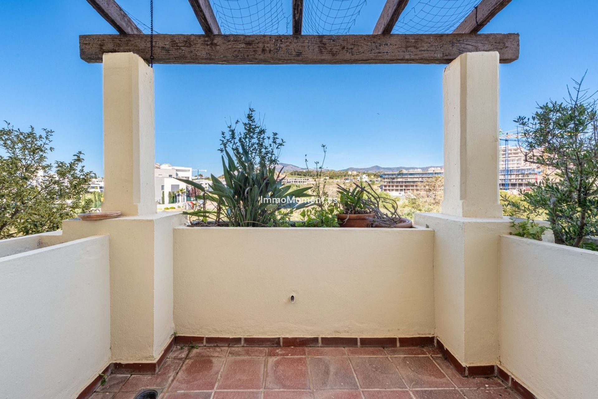 Resale - Apartment - Estepona - Selwo