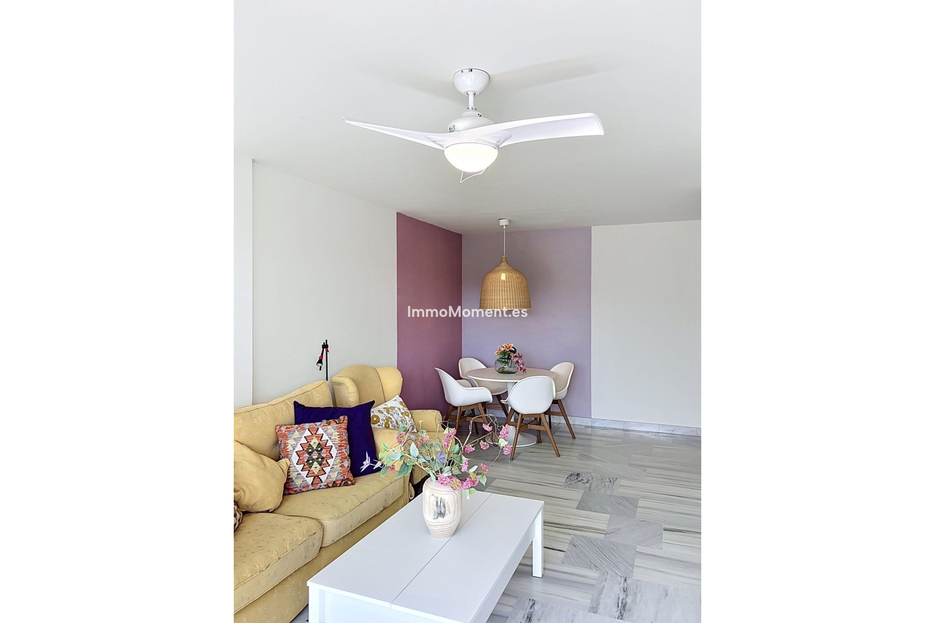 Resale - Apartment - Estepona - Selwo