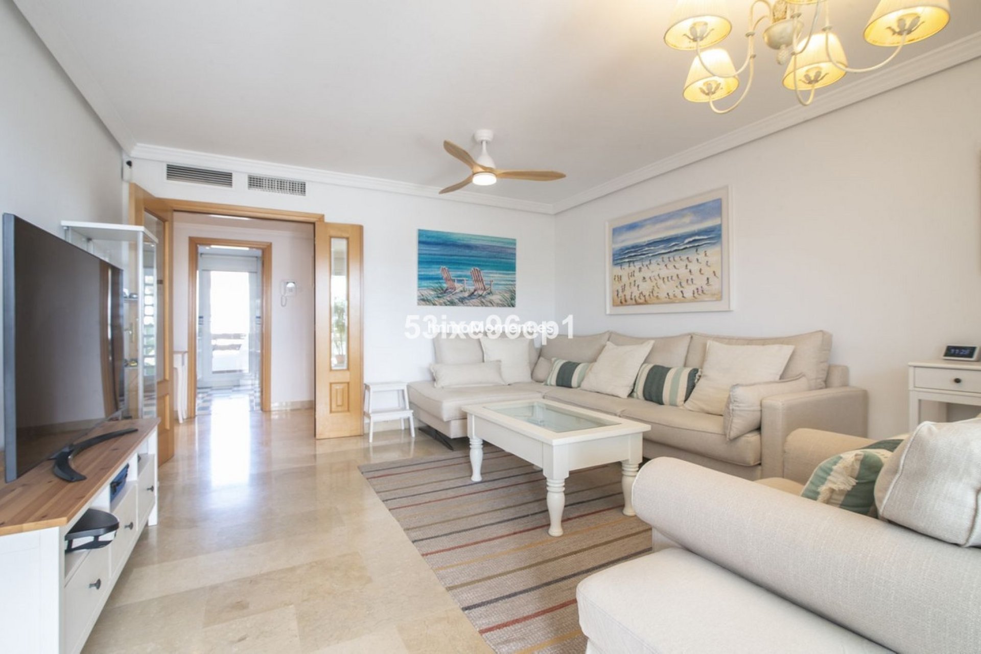 Resale - Apartment - Estepona - Selwo