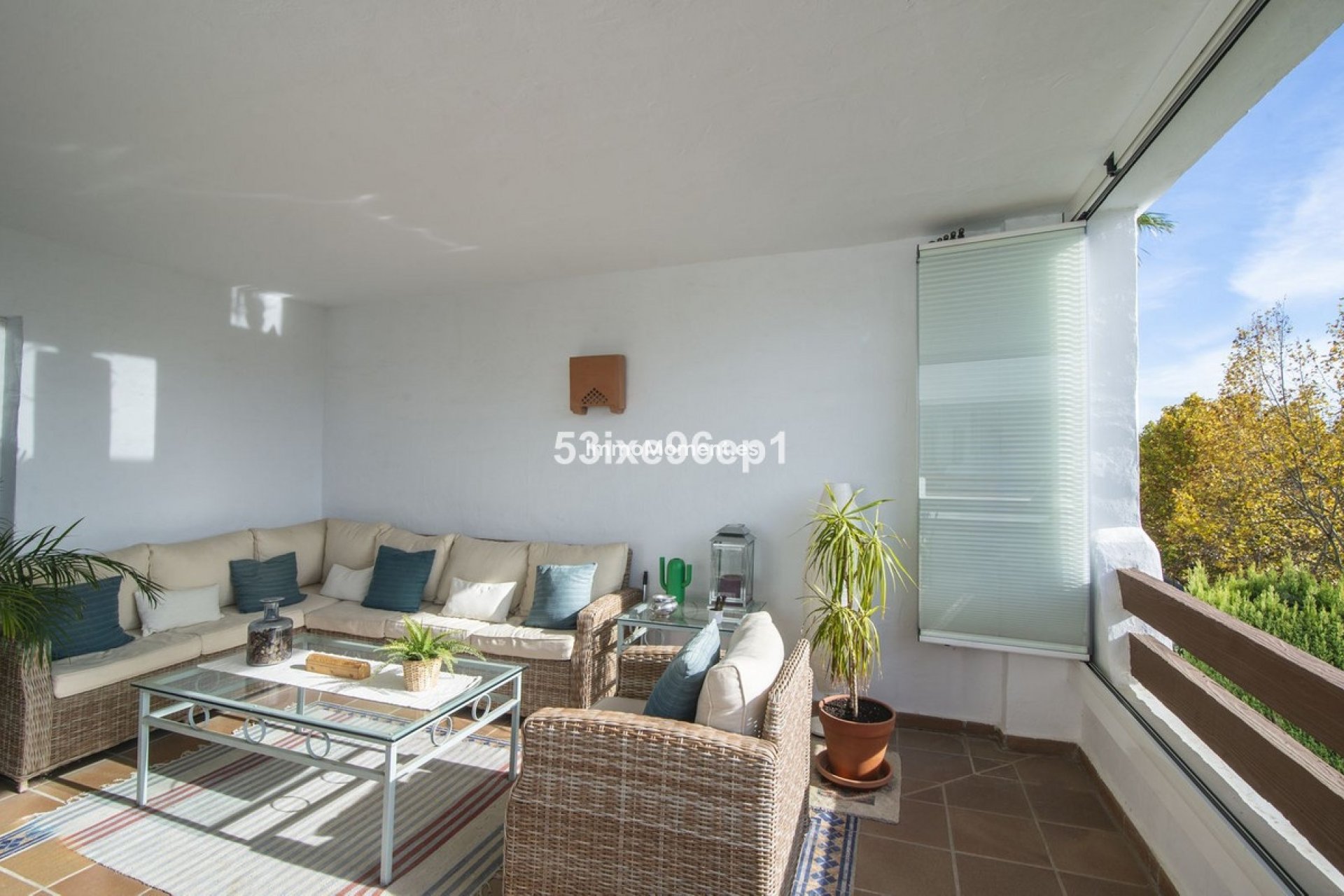 Resale - Apartment - Estepona - Selwo