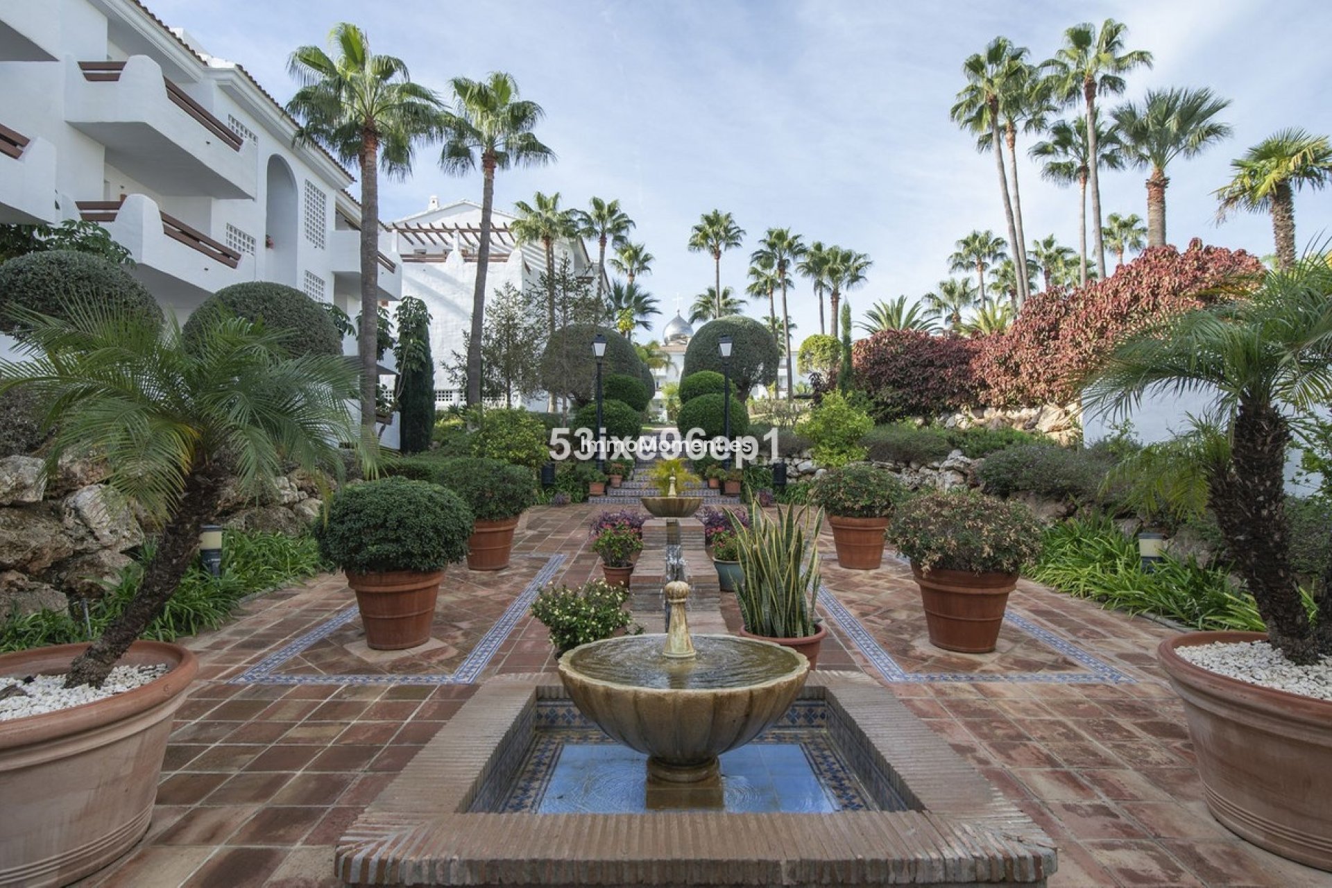 Resale - Apartment - Estepona - Selwo