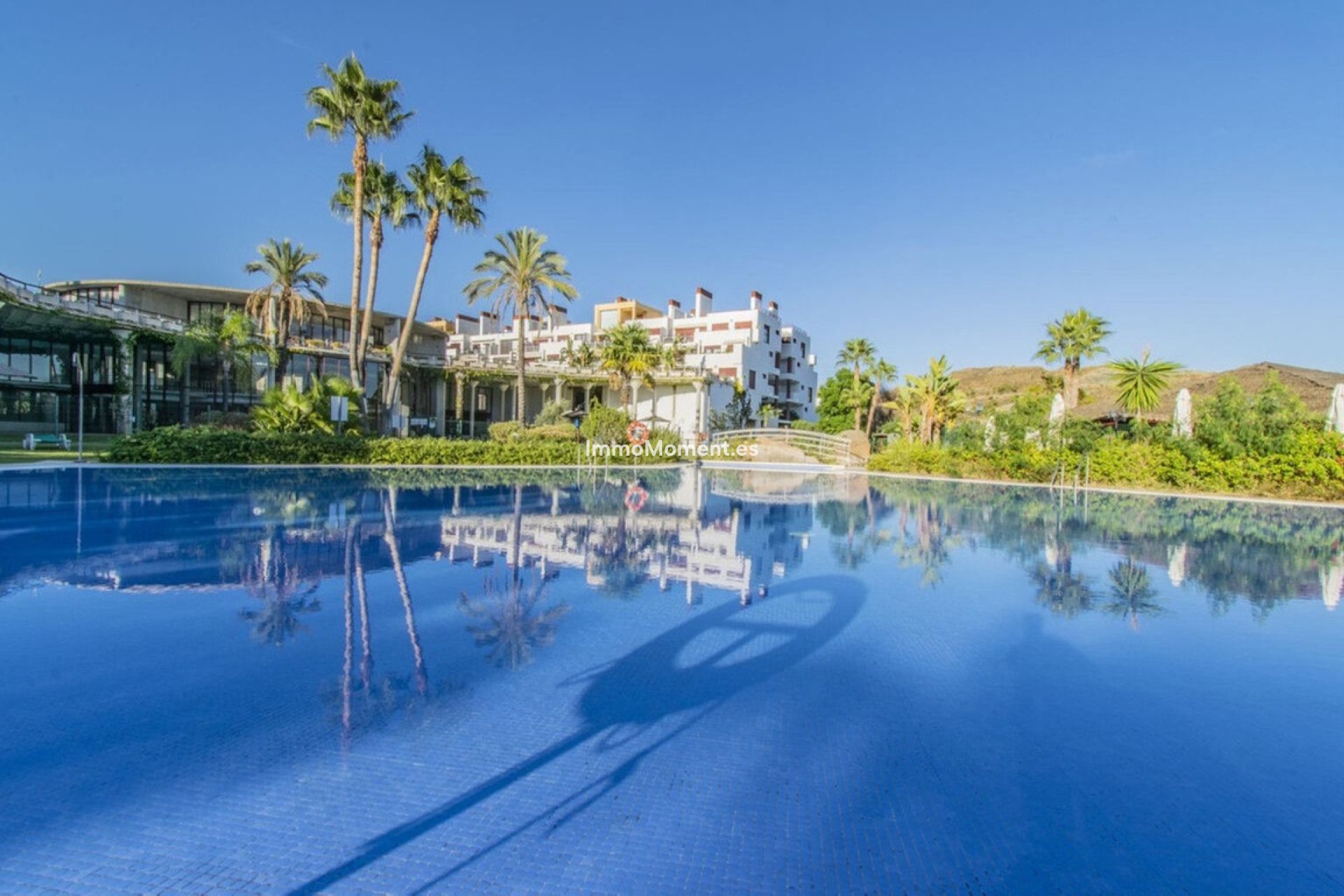 Resale - Apartment - Estepona - Selwo
