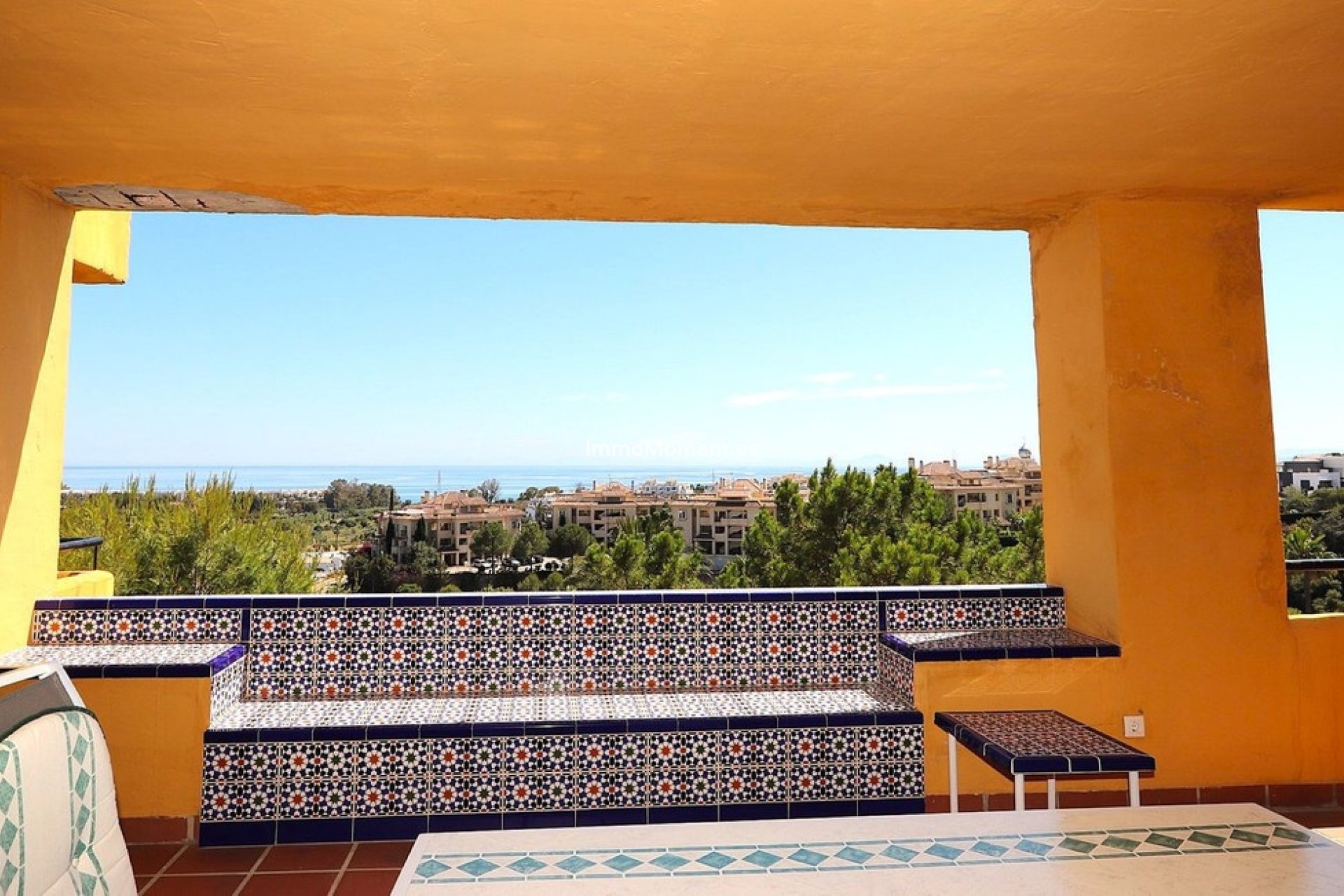 Resale - Apartment - Estepona - Selwo