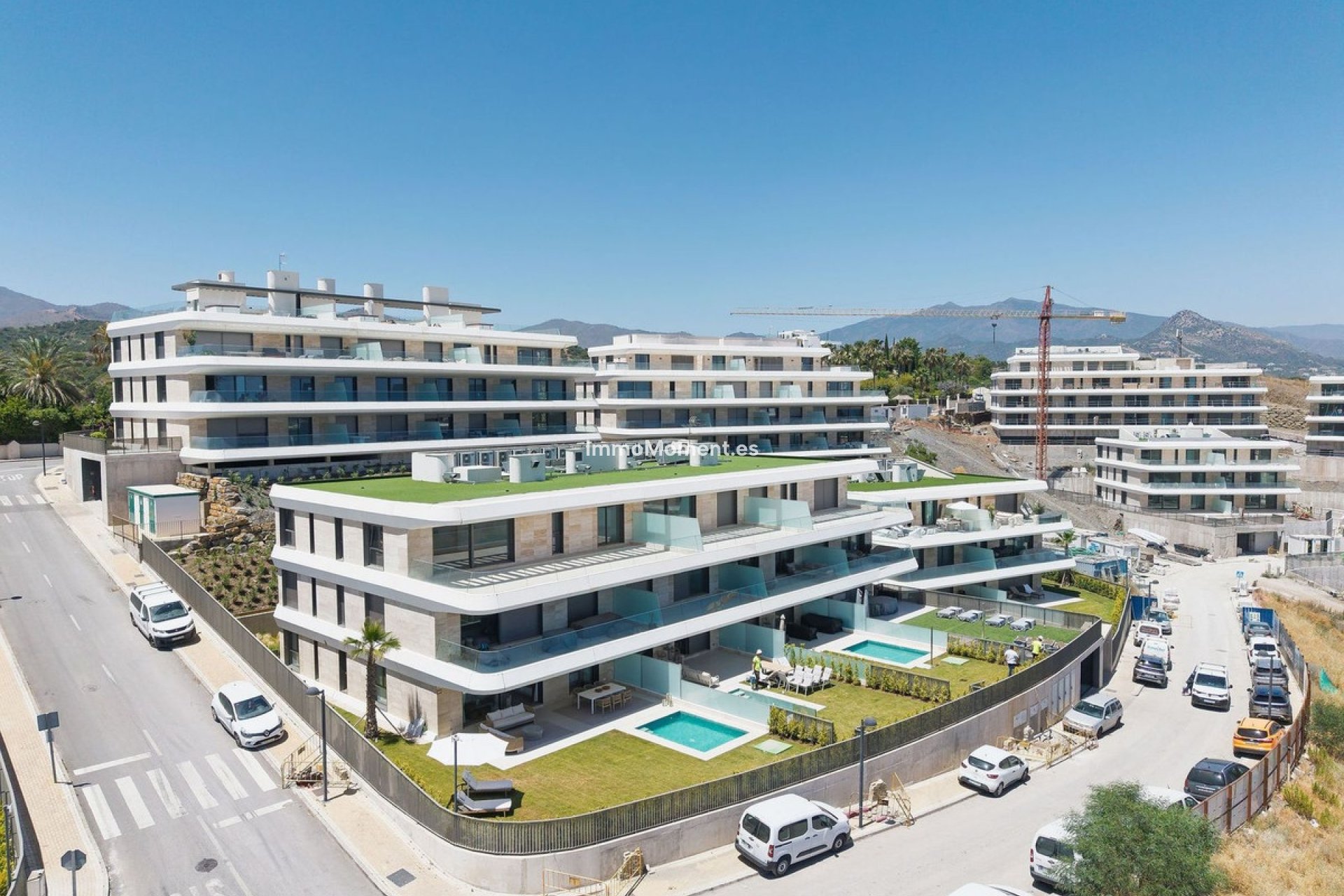 Resale - Apartment - Estepona - Selwo