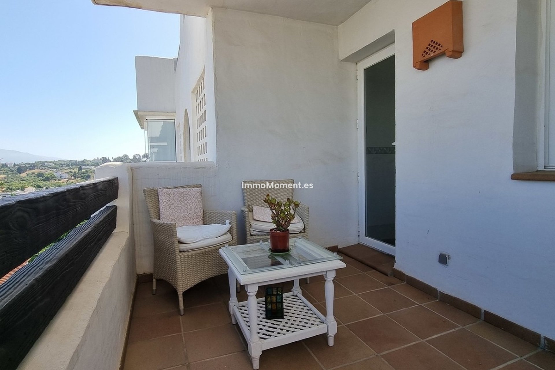 Resale - Apartment - Estepona - Selwo