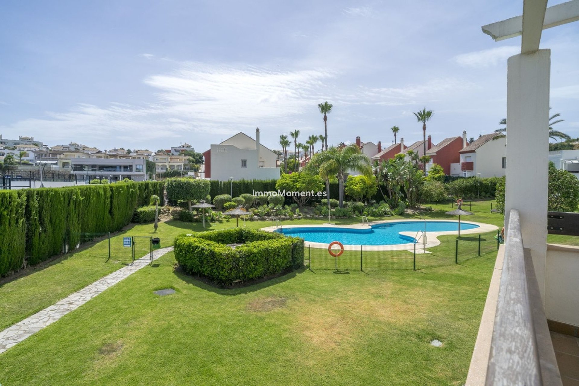 Resale - Apartment - Estepona - Selwo