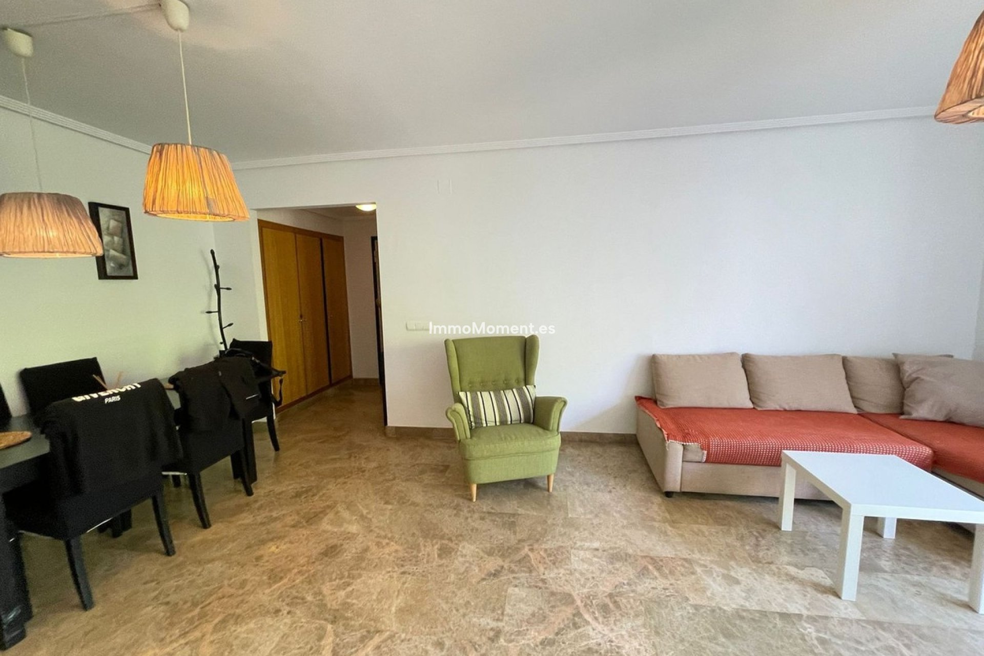 Resale - Apartment - Estepona - Selwo
