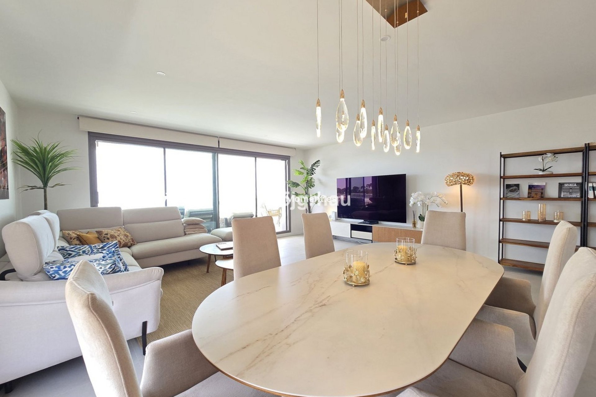 Resale - Apartment - Estepona - Selwo