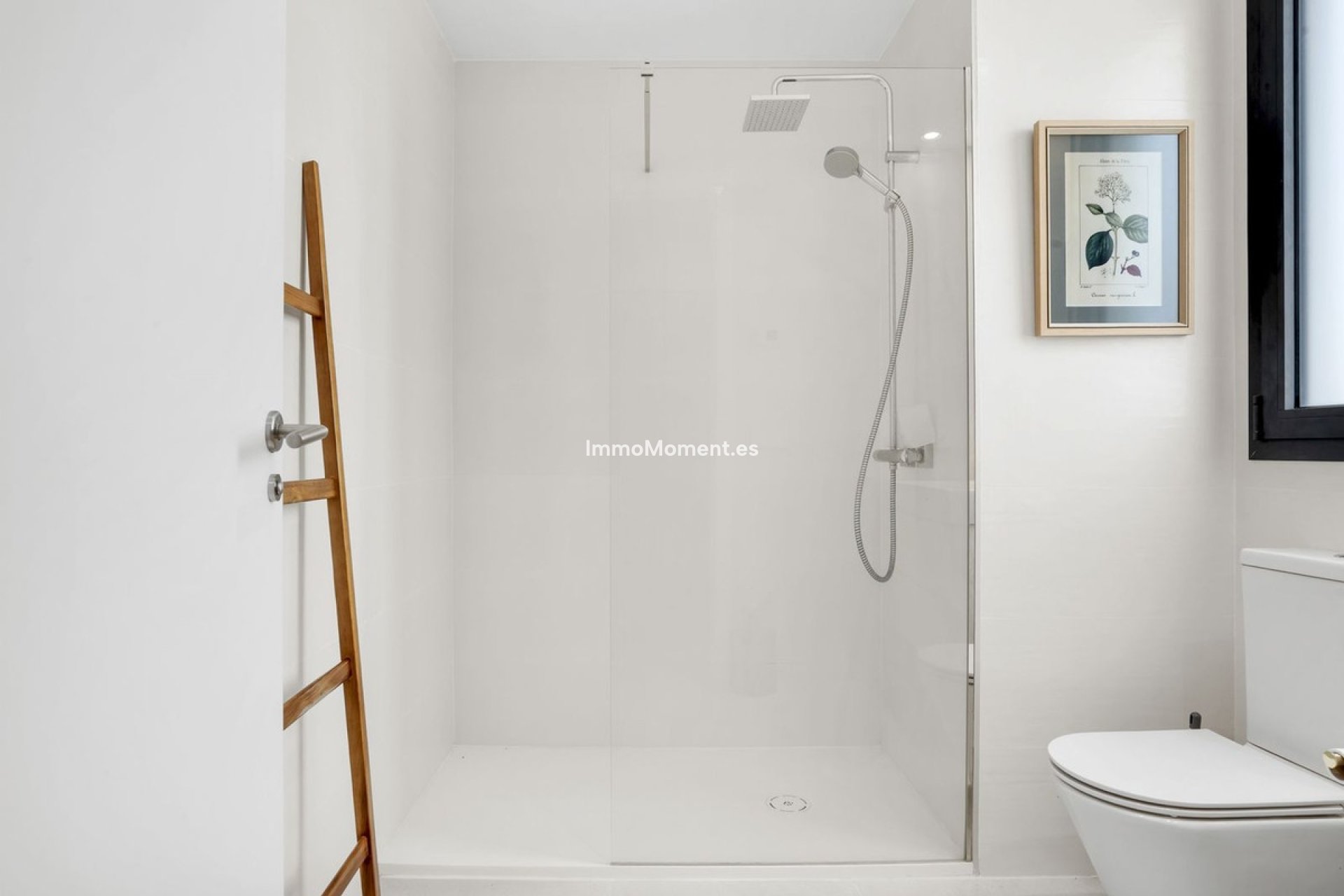 Resale - Apartment - Estepona - Selwo
