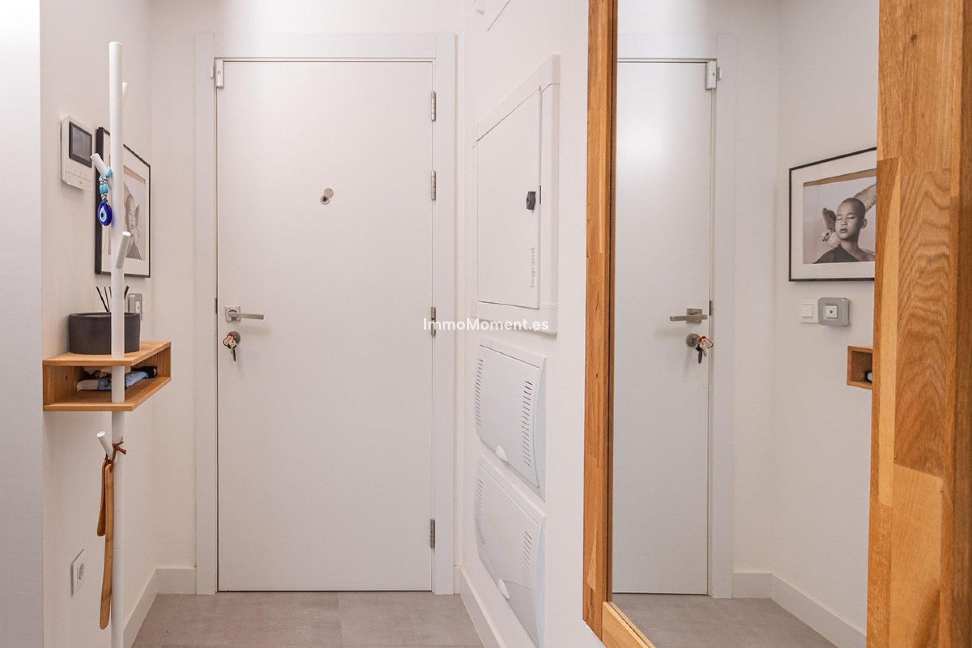 Resale - Apartment - Estepona - Selwo