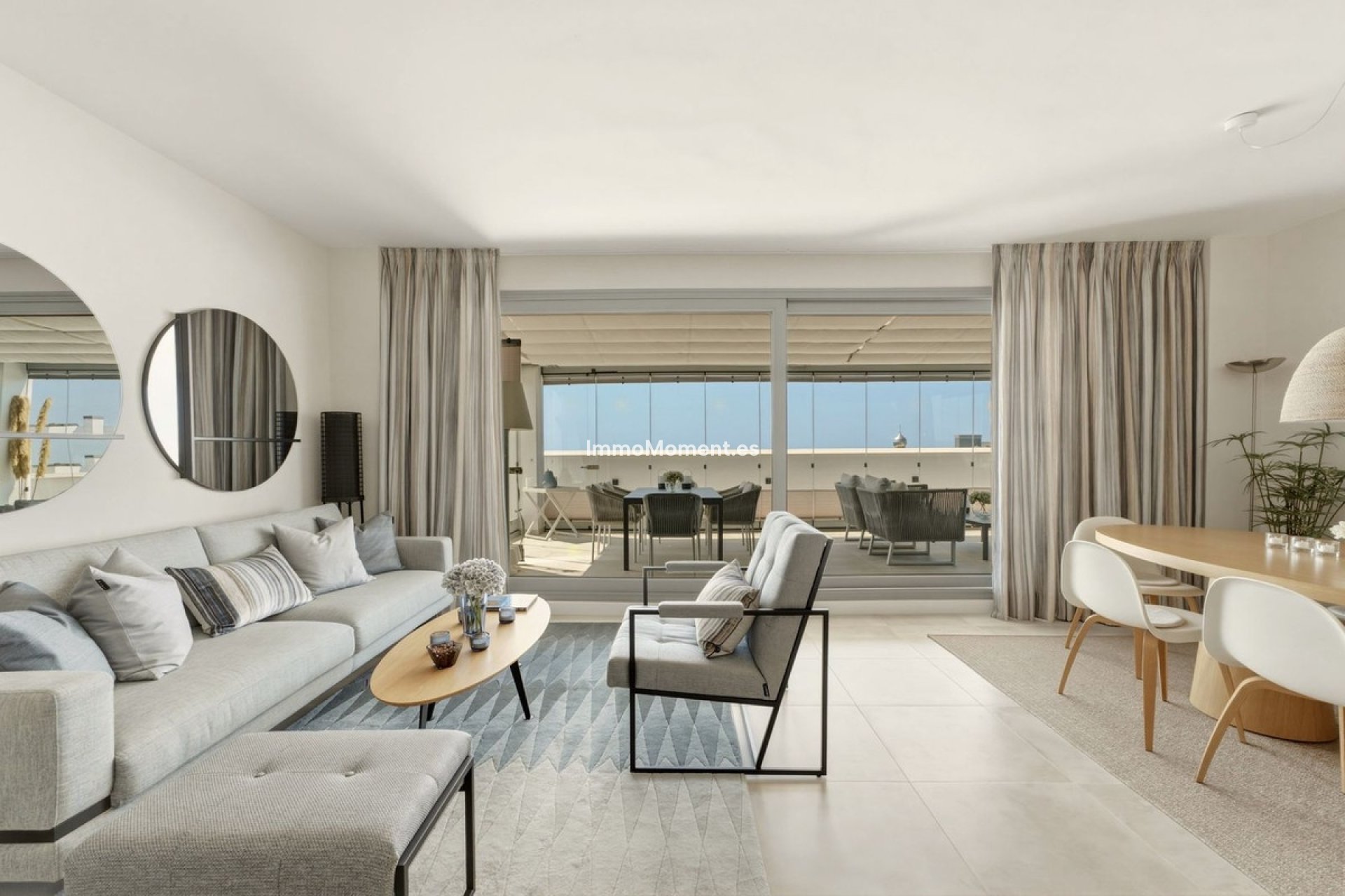 Resale - Apartment - Estepona - Selwo
